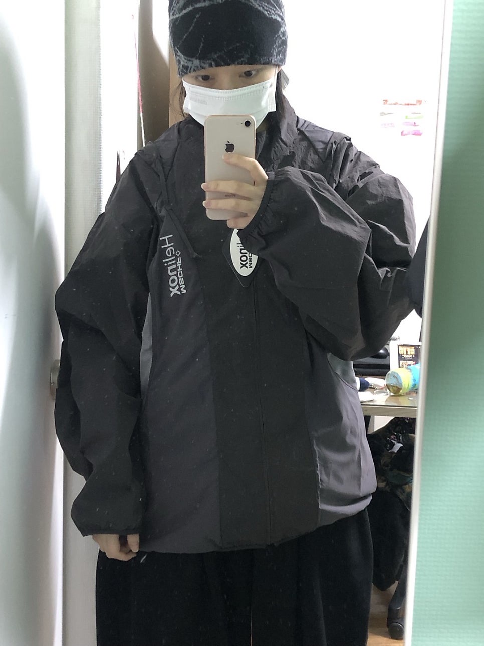 (W) Mischief x Helinox Lightweight Windbreaker Purple Grey 착용 스타일 - 1