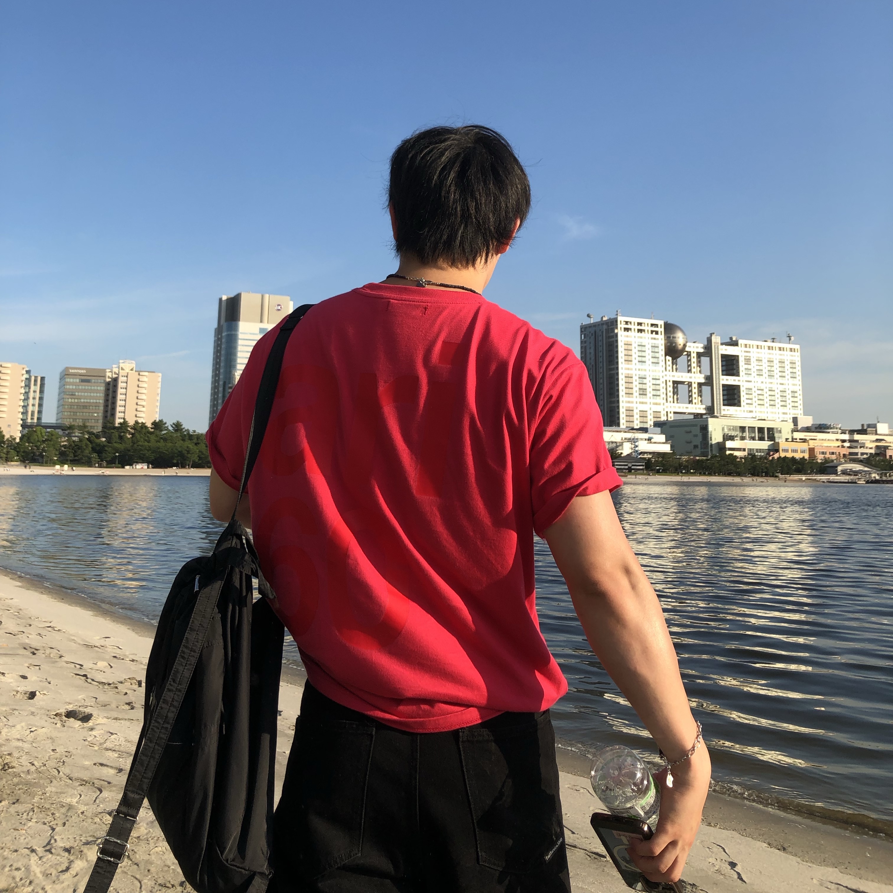 [KREAM 단독] Safarispot Basic Safari T-Shirt Red 착용 스타일 - 1