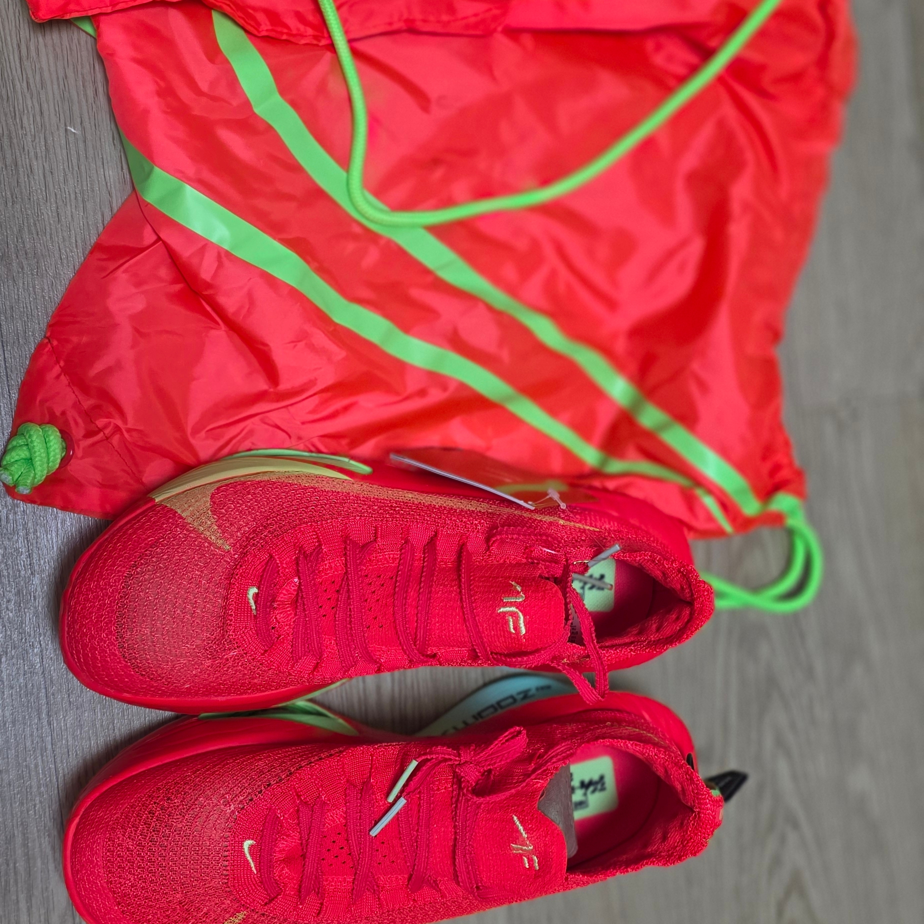Nike Air Zoom Alphafly Next% 3 Bright Crimson Lime Blast 착용 스타일