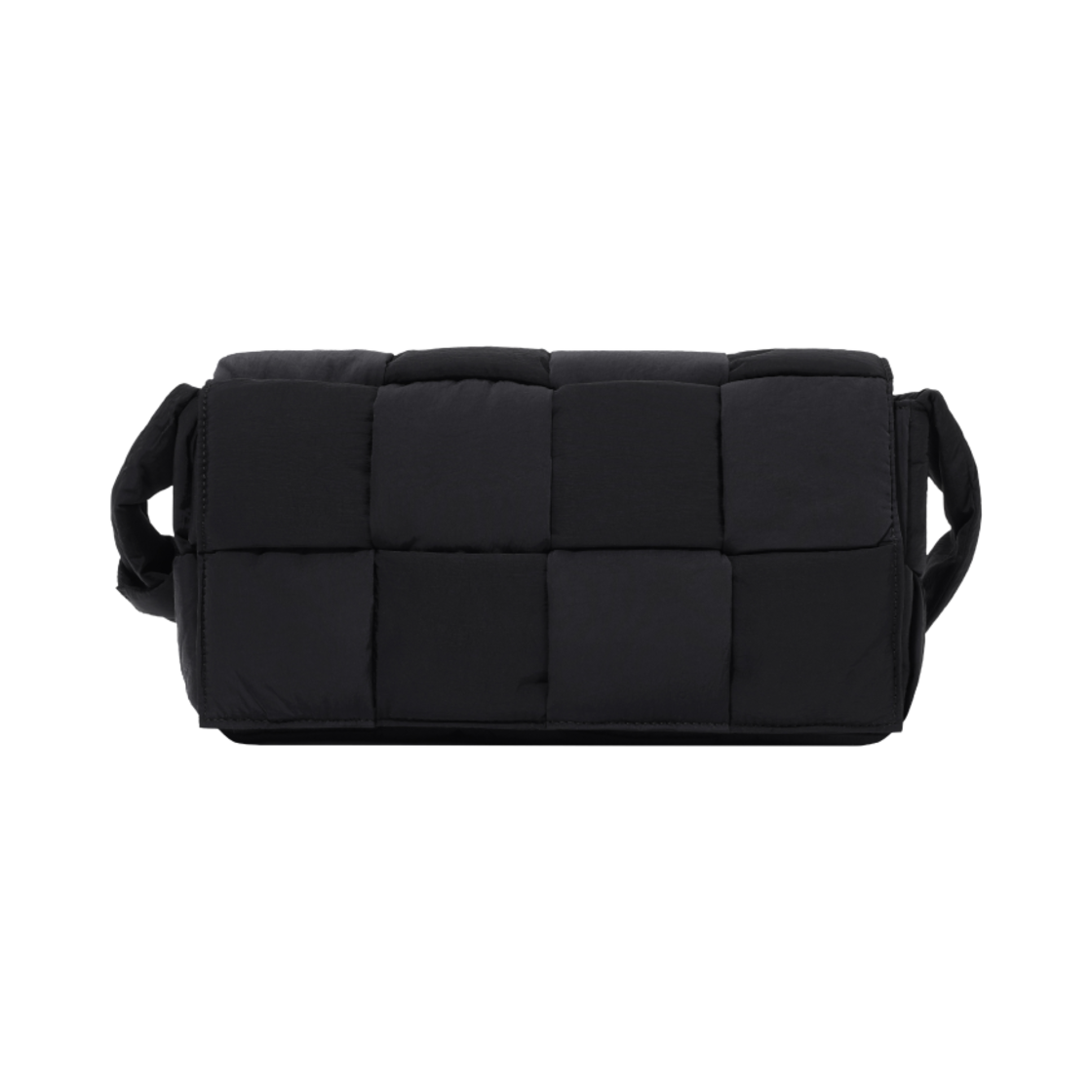 보테가 베네타 패딩 테크 카세트백 블랙(Bottega Veneta Padded Tech Cassette Black)