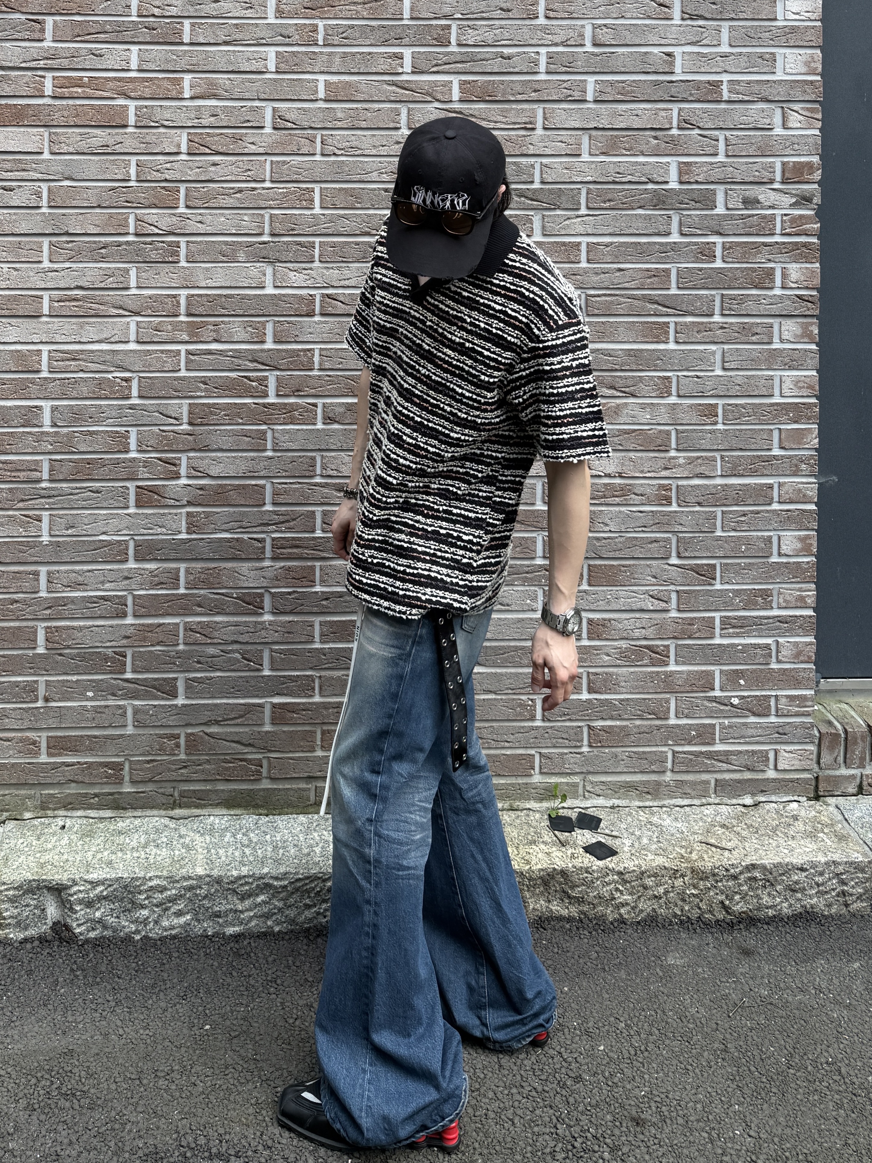 Nike x Martine Rose Shox MR4 Black, Civision by CSC Sinners Cap 착용 스타일 - 2