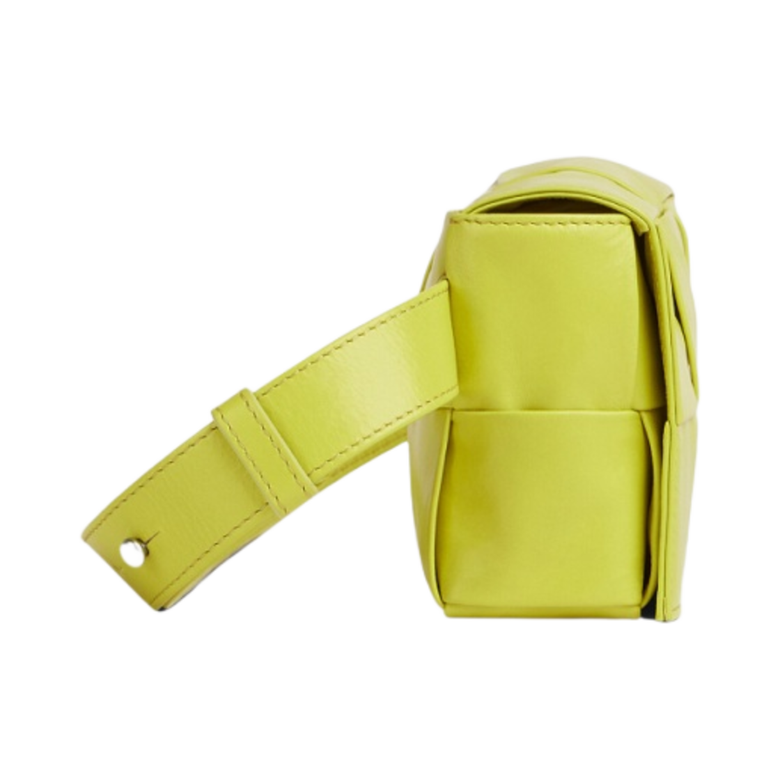 보테가 베네타 미니 레더 벨트 카세트백 에시드 키위(Bottega Veneta Mini Leather Belt Cassette Acid Kiwi) - 2