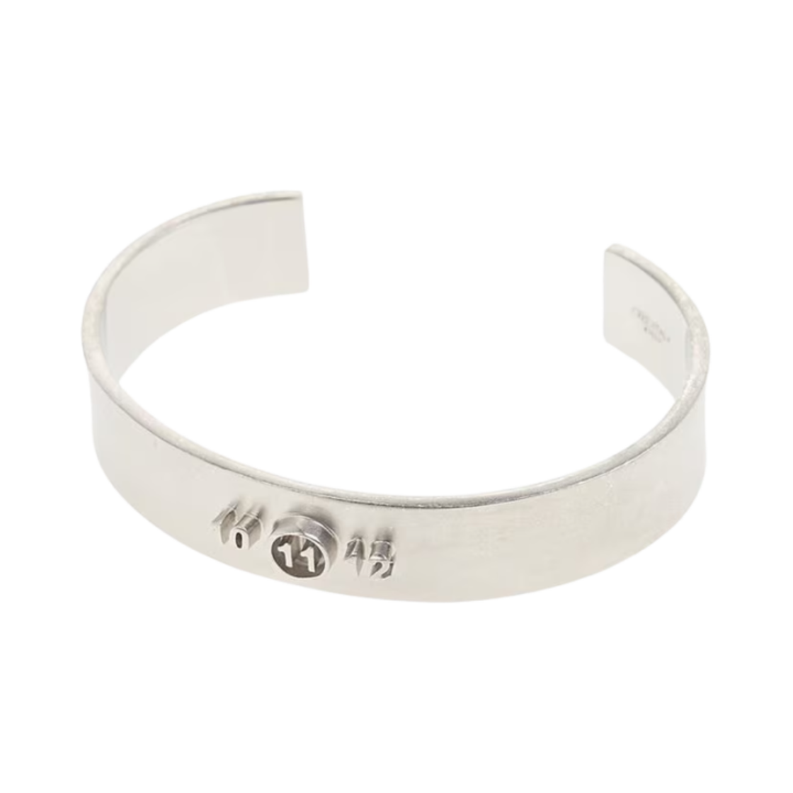메종 마르지엘라 넘버 로고 와이드 브레이슬릿 실버(Maison Margiela Number Logo Wide Bracelet Silver) - 1