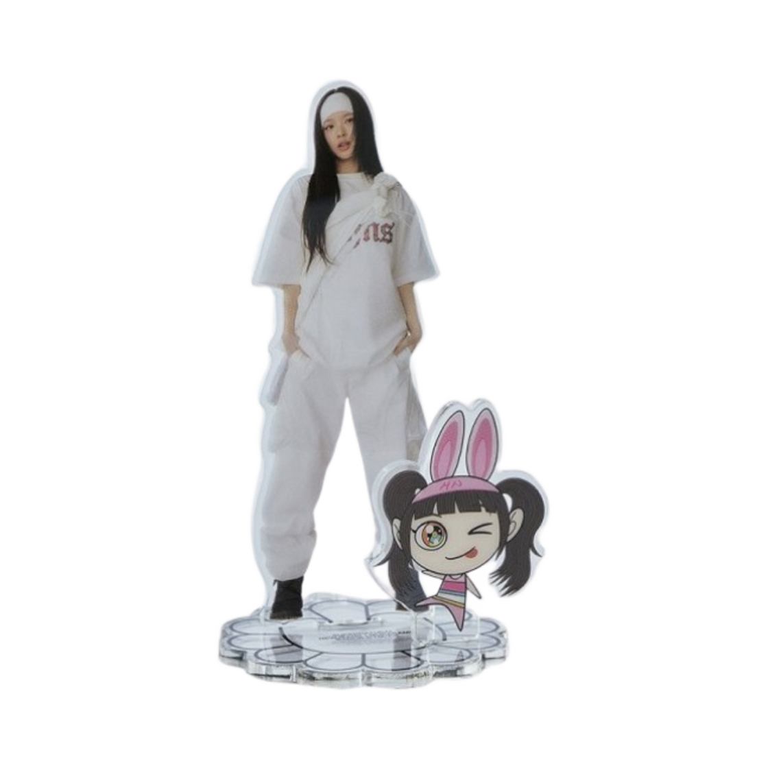 - NewJeans x Murakami Acrylic Stand Hanni - Japan Exclusive