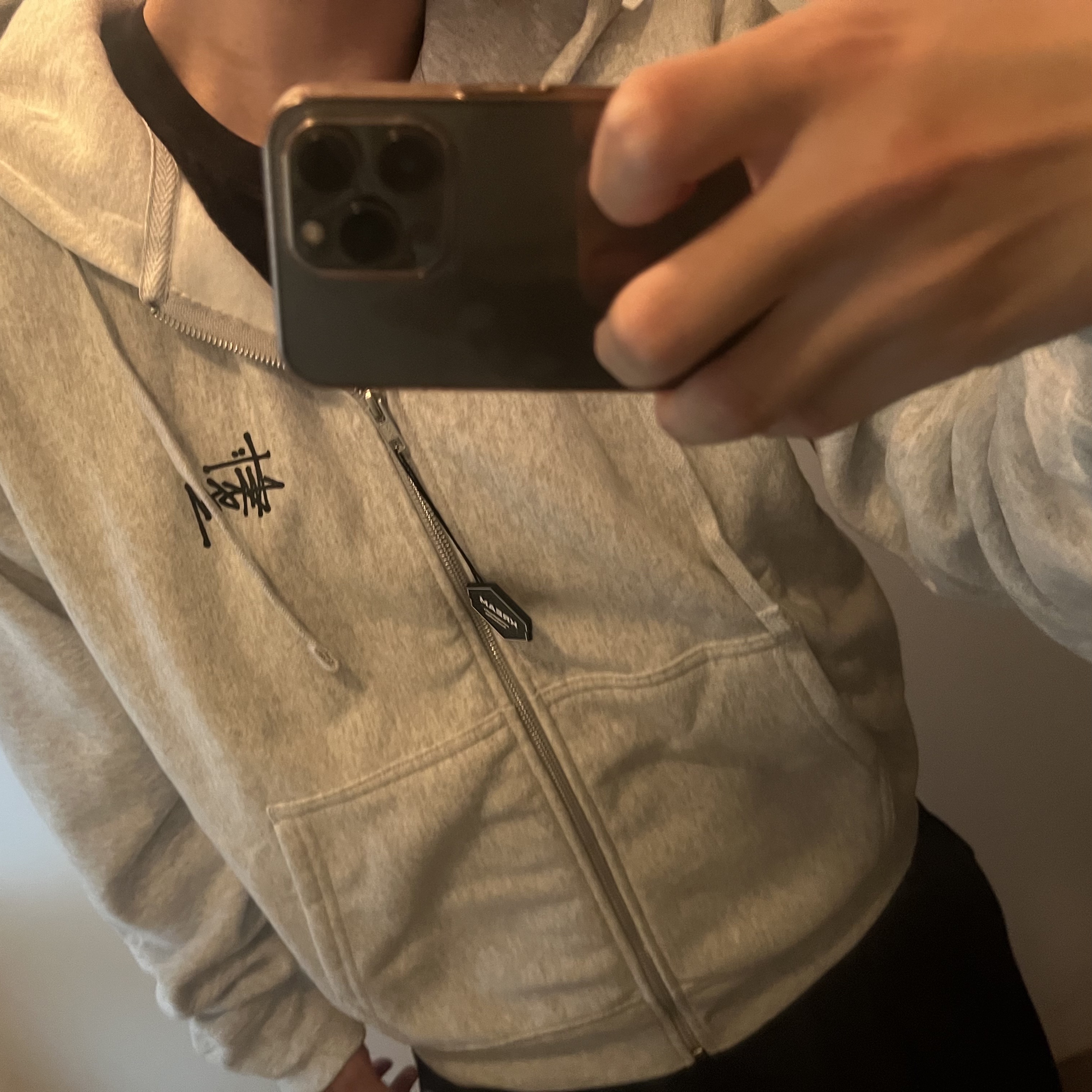 Stussy Basic Stussy Zip Hoodie Ash Heather 착용 스타일 - 1