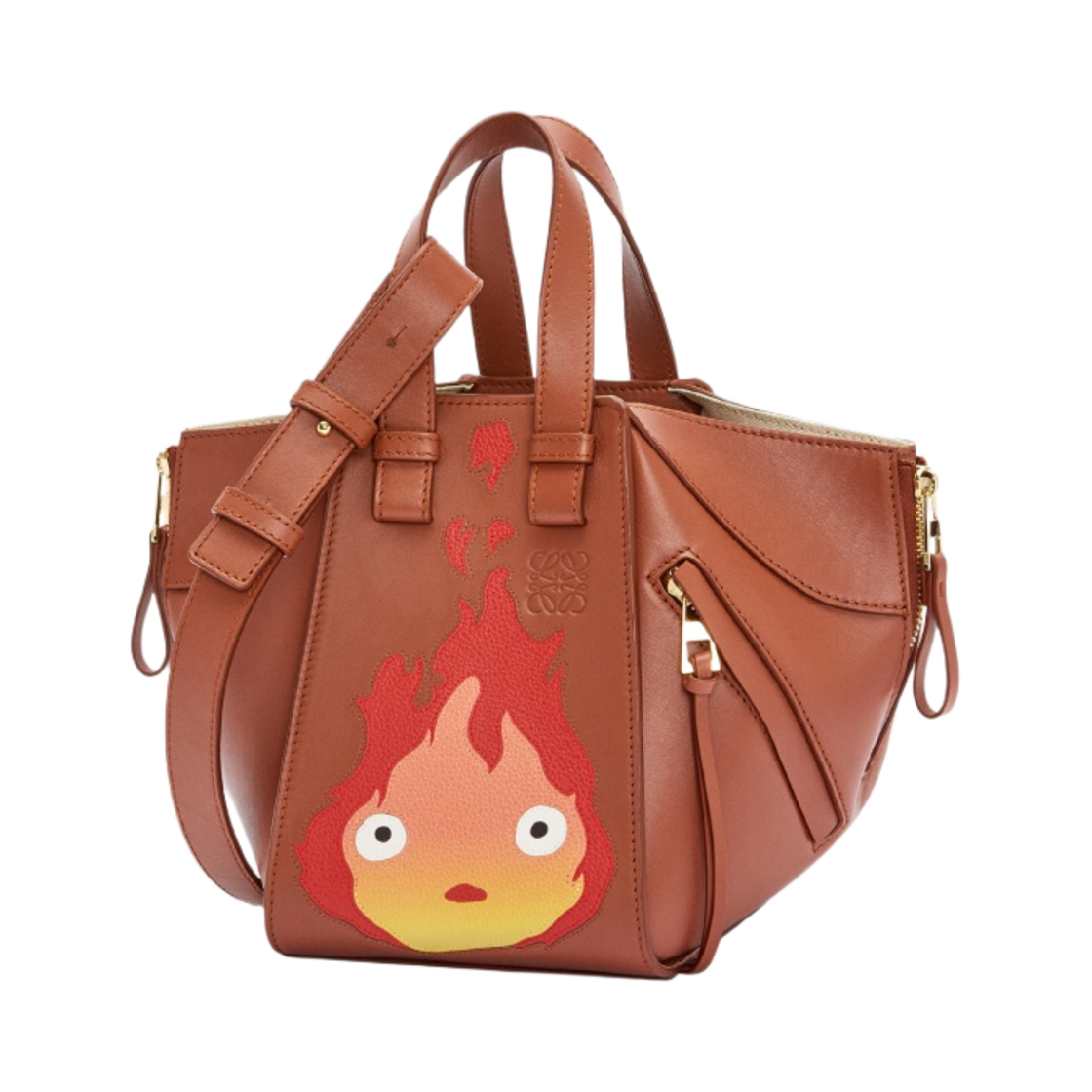 로에베 x 하울의 움직이는 성 캘시퍼 해먹 컴팩트 백 사틴 카프스킨 러스트(Loewe x Howl's Moving Castle Calcifer Hammock Compact Bag in Satin Calfskin Rust) - 2