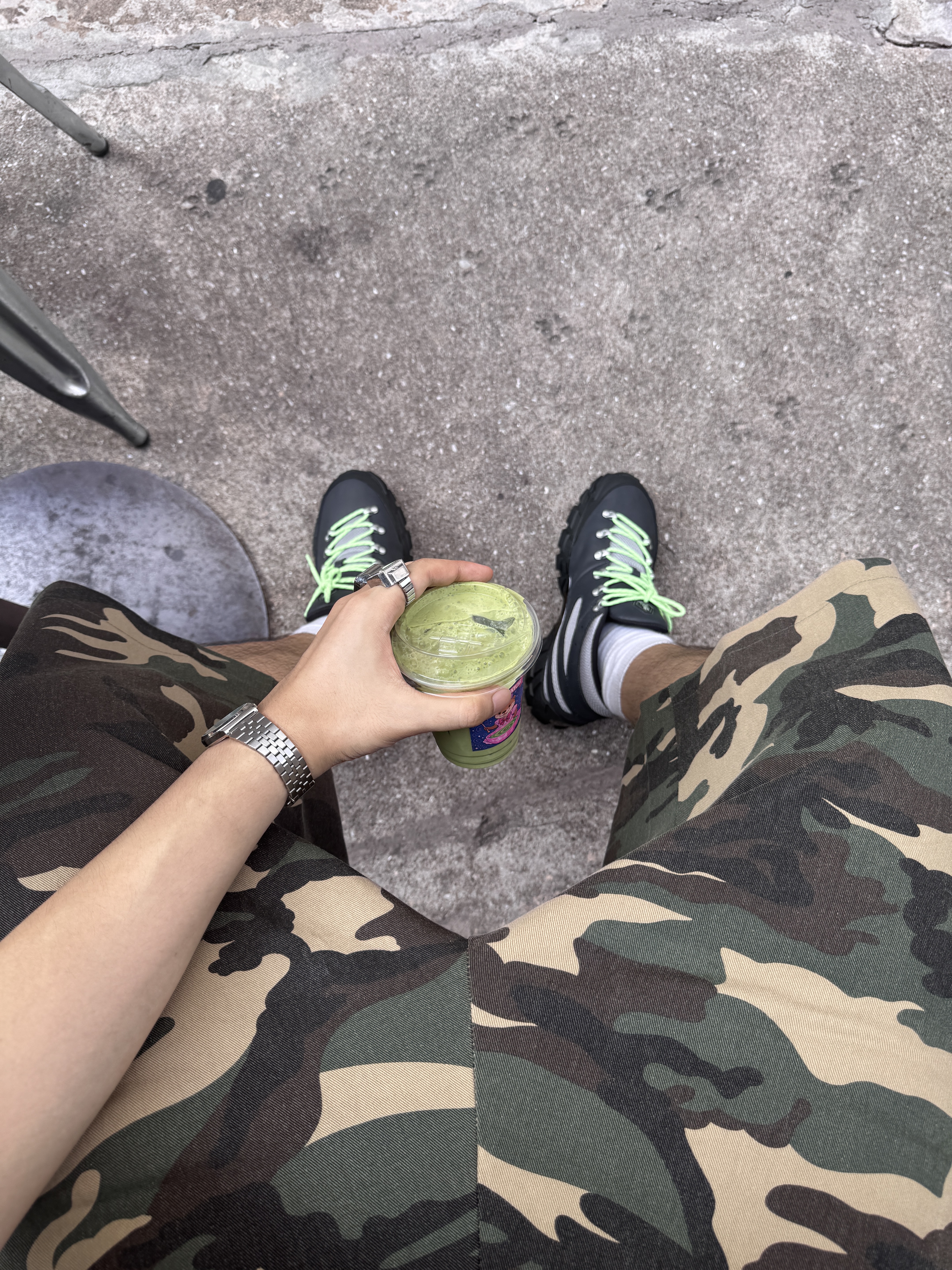 Casio MTP-B145D-2A1V, Puma x Skepta Forever Mid Boots Flat Dark Gray Puma Silver 착용 스타일 - 5