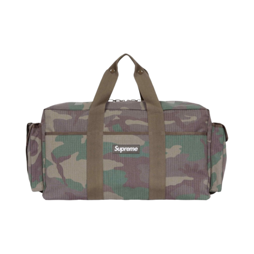 슈프림 더플백 스노우 카모 - 25SS | Supreme | KREAM