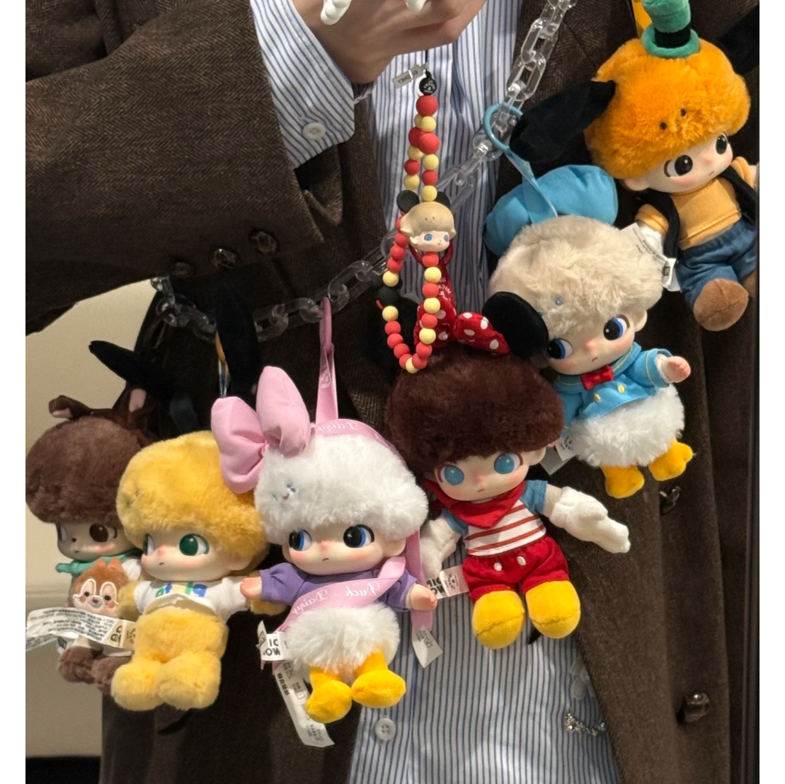 Pop Mart Pop Mart Dimoo World x Disney Series Plush Keyring Donald Duck's Singing (Opened Case), Pop Mart Dimoo World x Disney Series Plush Keyring Sealed Case (6 Blind Boxes) 착용 스타일