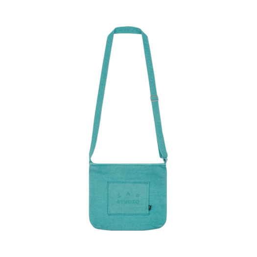 아이앱 스튜디오 샤코슈백 블랙 | IAB Studio | KREAM