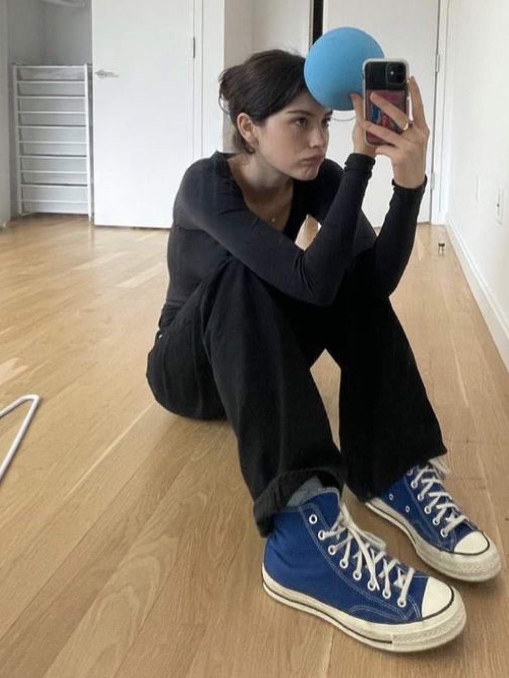 Converse Chuck 70 High Parchment, Converse x Play Comme des Garcons Chuck 70 Hi Blue Quartz 착용 스타일 - 5