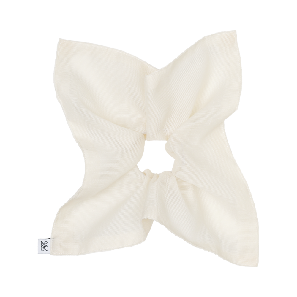 아코크 미스트 스퀘어 스크런치_아이보리(ACOC Mist Square Scrunch_Ivory)