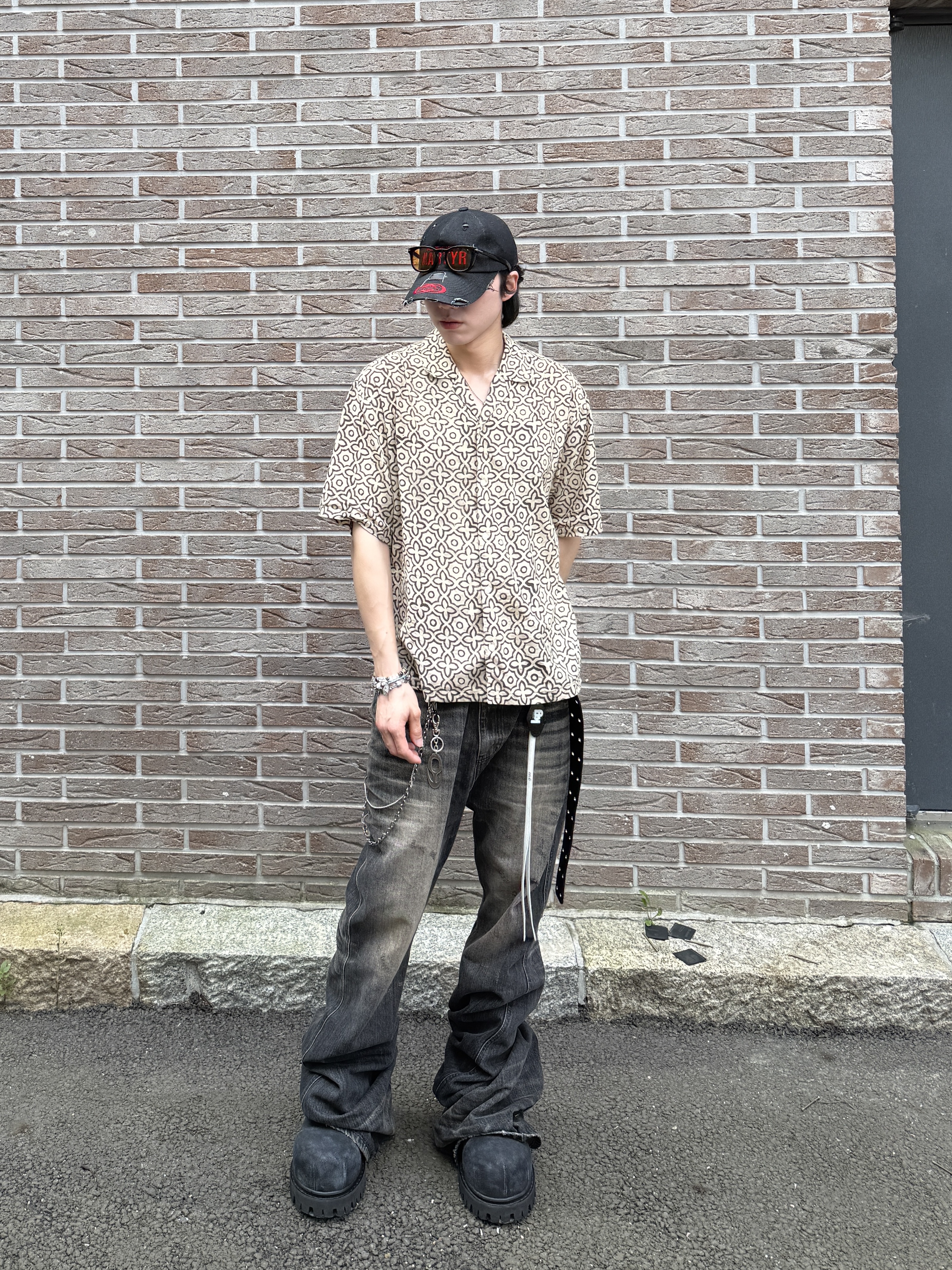 Balenciaga Stomper Bootie Black, Kamien x MJD Double Hole Belt Black Shearling Calfskin 착용 스타일 - 3