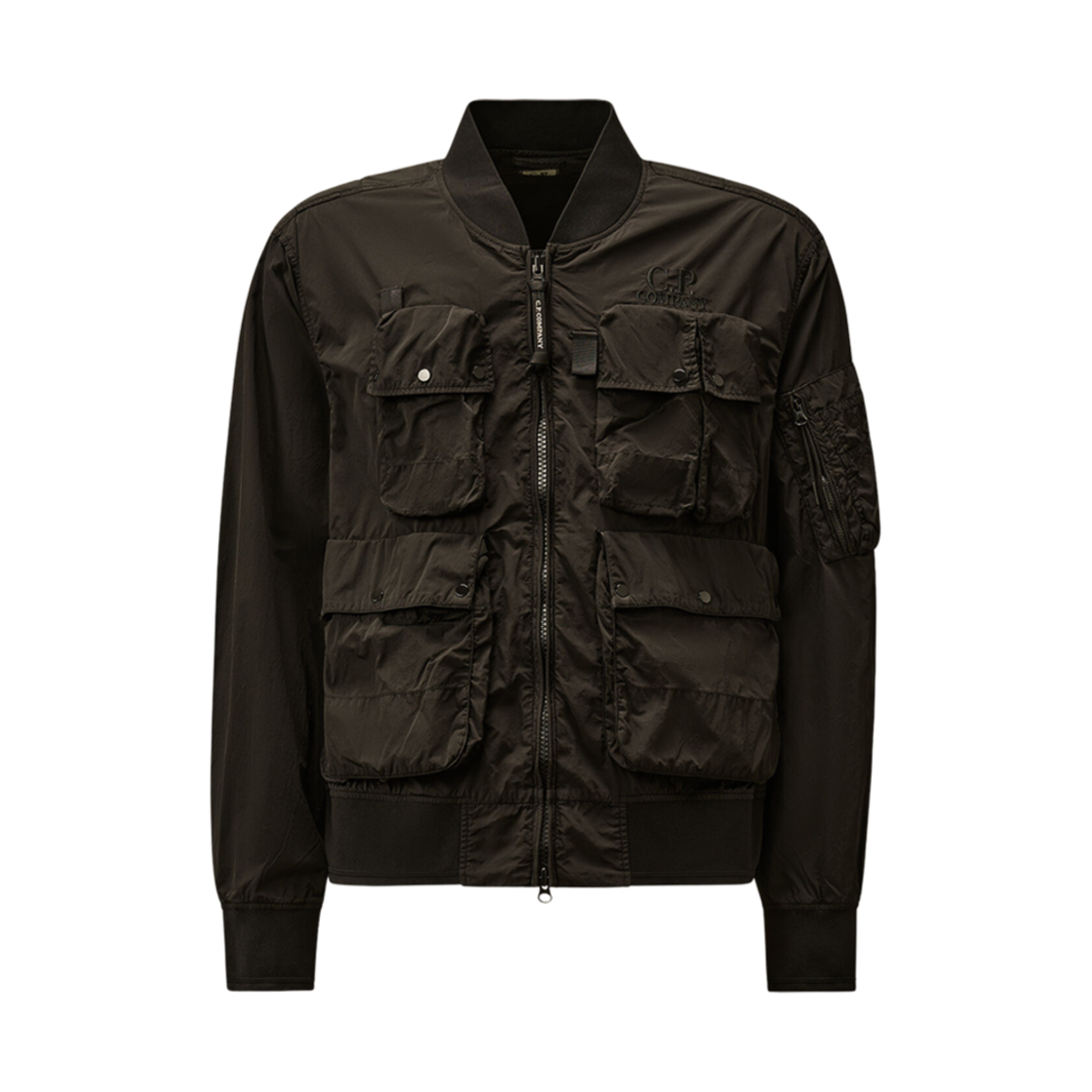C.P. 컴퍼니 크롬-R 멀티포켓 봄버 자켓 블랙 - 25SS(C.P. Company Chrome-R Multipocket Bomber Jacket Black - 25SS)