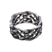 Scudo Twist Ring