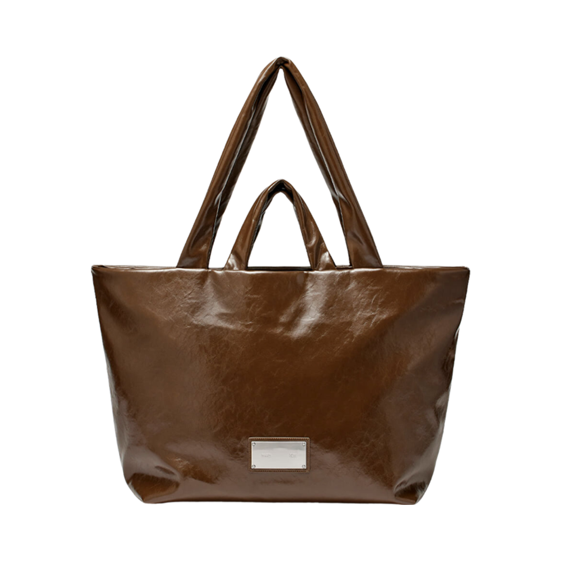 마뗑킴 엠보스드 로고 레더 맥시 백 카키 브라운(Matin Kim Embossed Logo Leather Maxi Bag in Khaki Brown) - 2