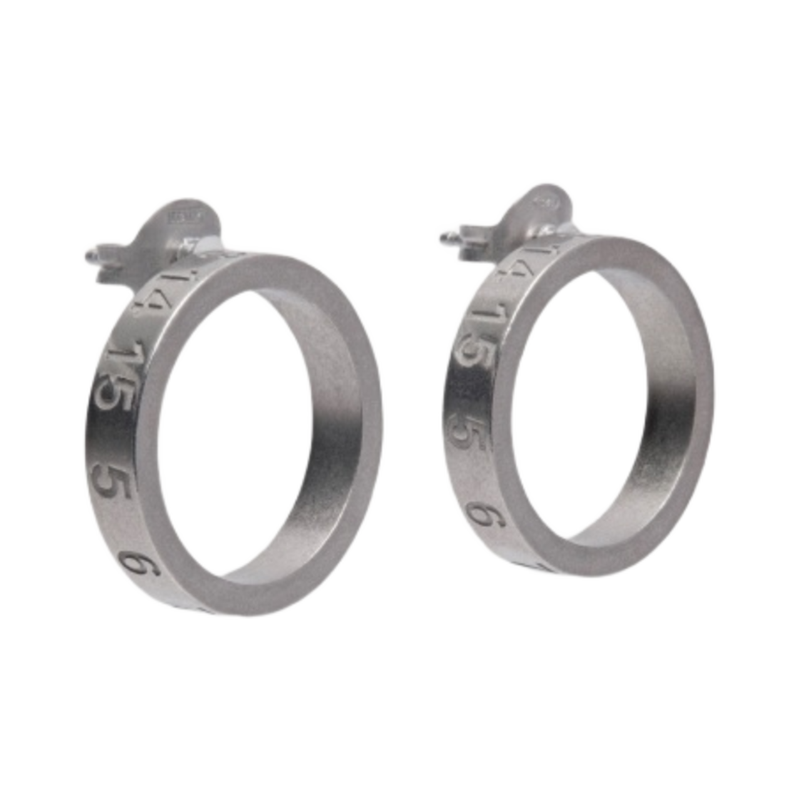 메종 마르지엘라 인그레이브드 로고 커프 팔라듐(Maison Margiela Engraved Logo Cuff Palladium) - 2