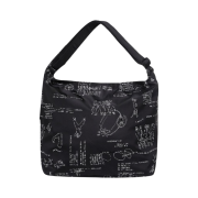 LE SSERAFIM Oversized Bag