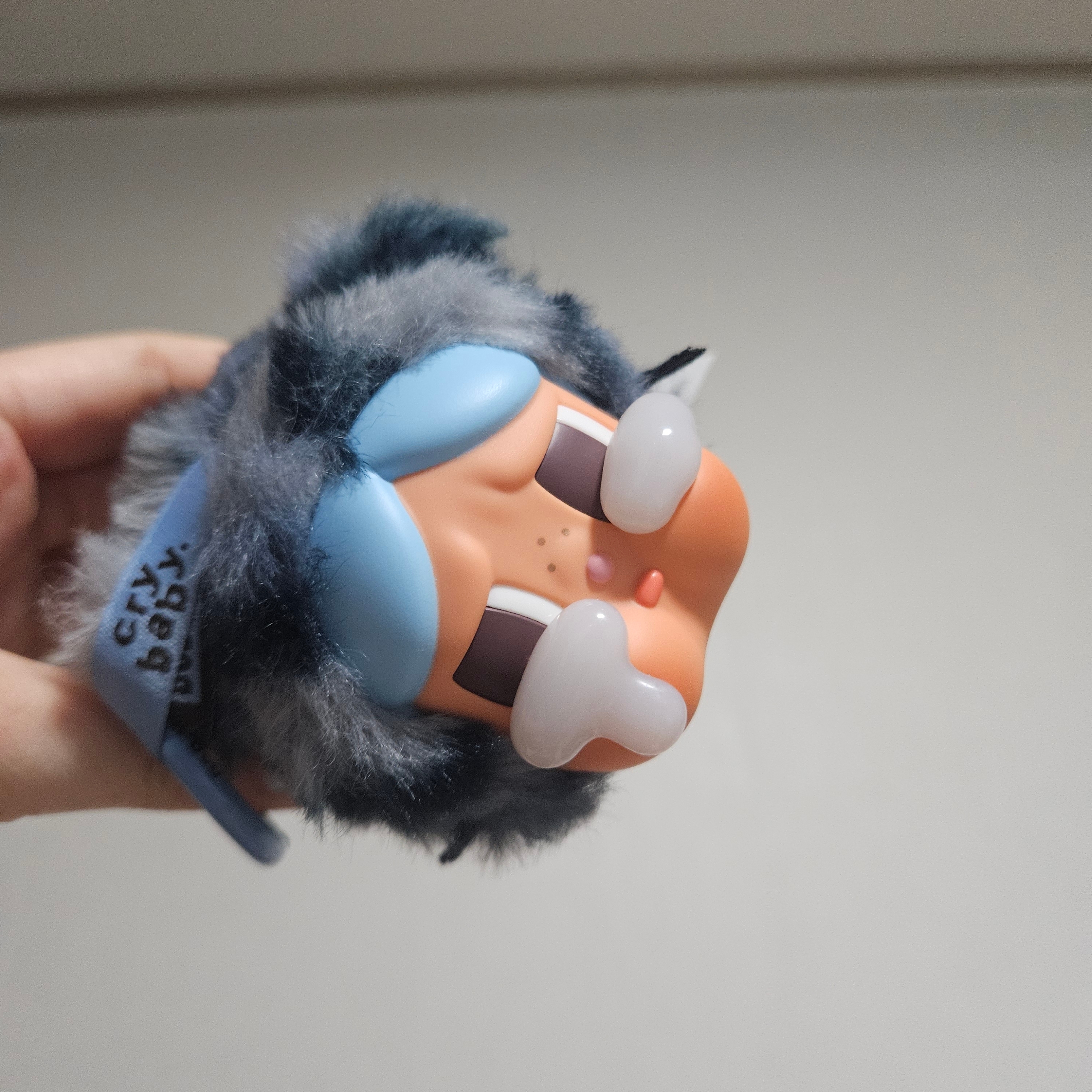 Pop Mart Crybaby Wild But Cutie Series Vinyl Plush Pendant (6 Blind Boxes) 착용 스타일 - 2
