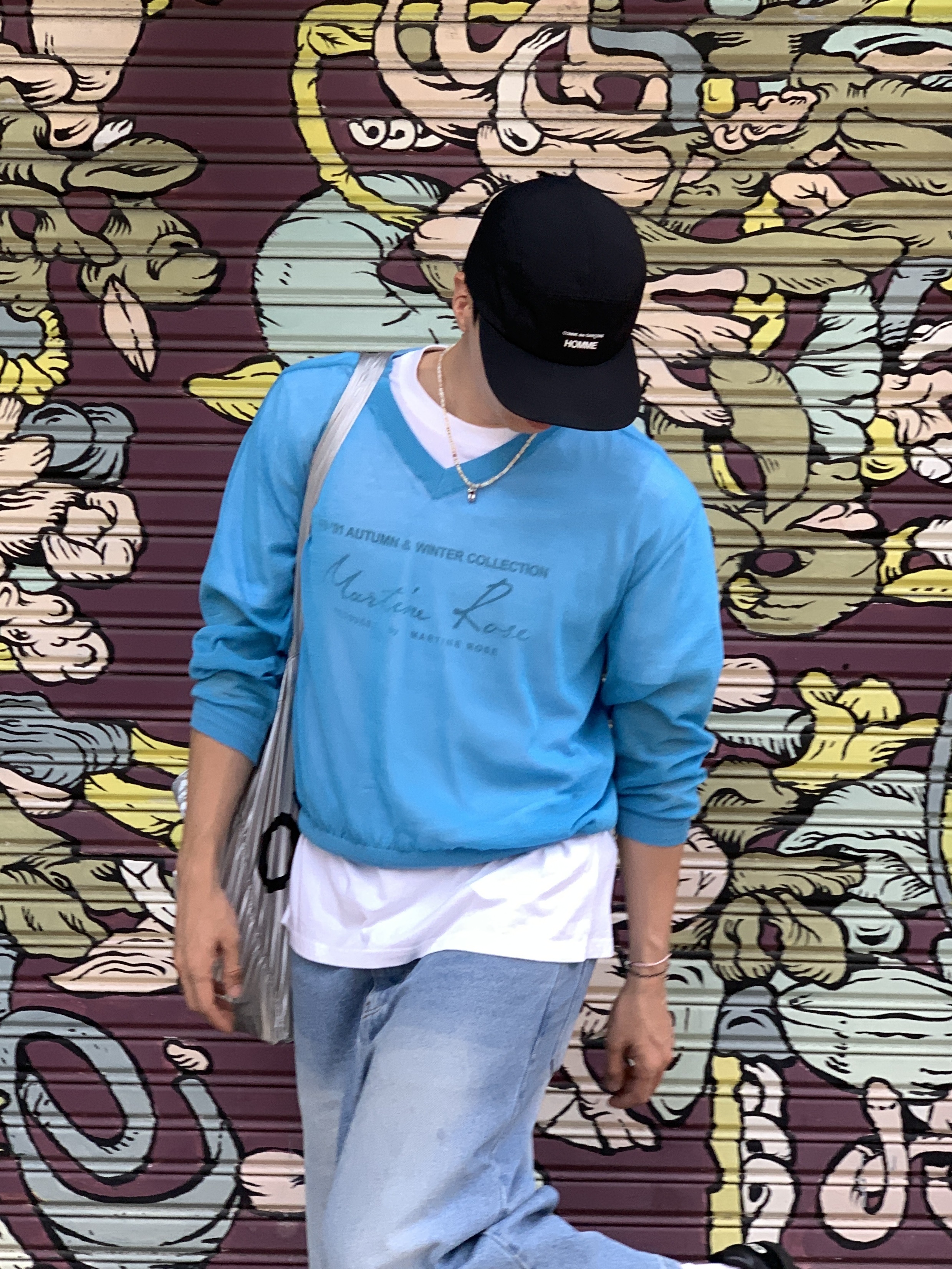 STU Sheer V-neck Knit Sky Blue, Nike x Black Comme des Garcons Waffle Racer 2020 착용 스타일 - 5