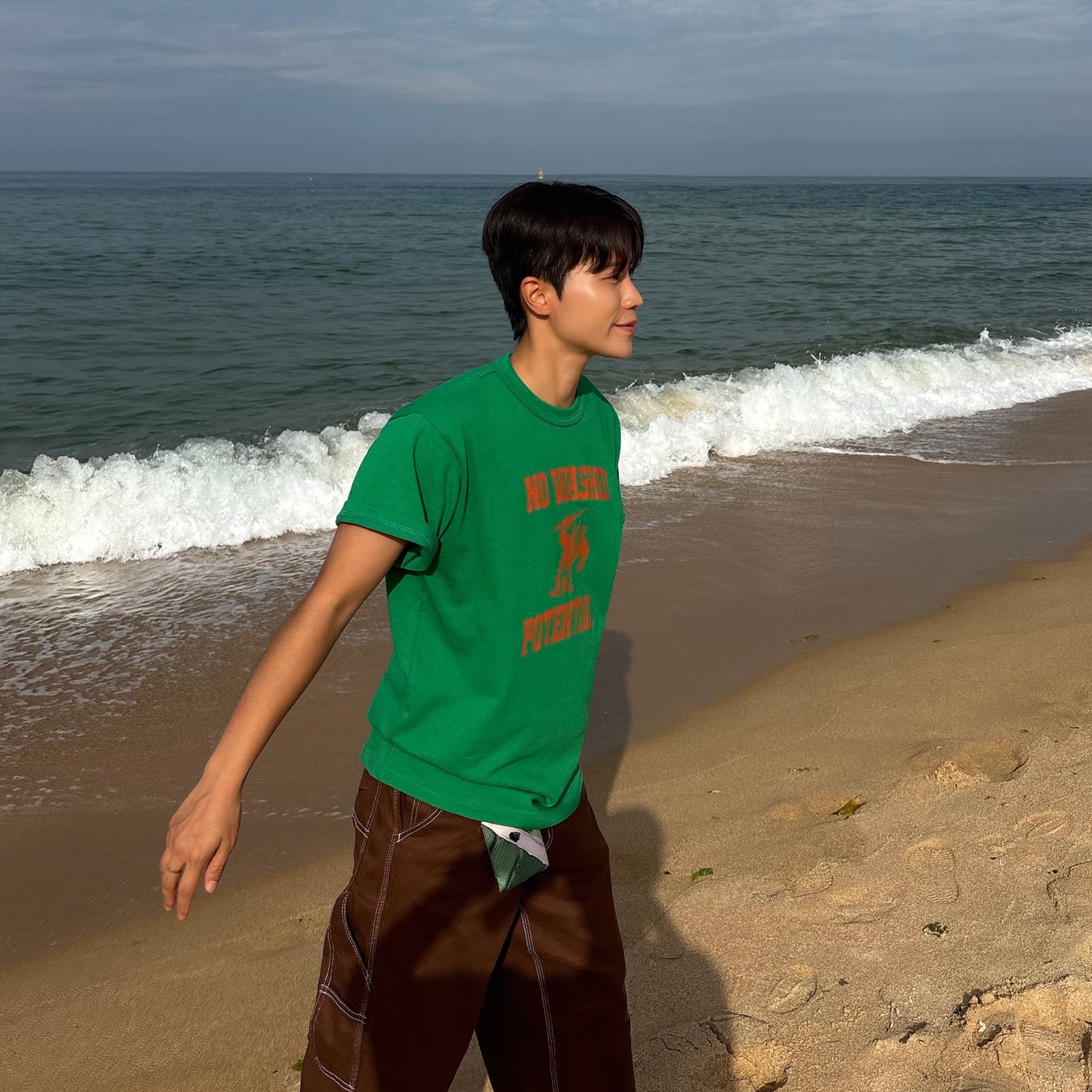 Collect Pieces No Washed Potential T-Shirts Green 착용 스타일