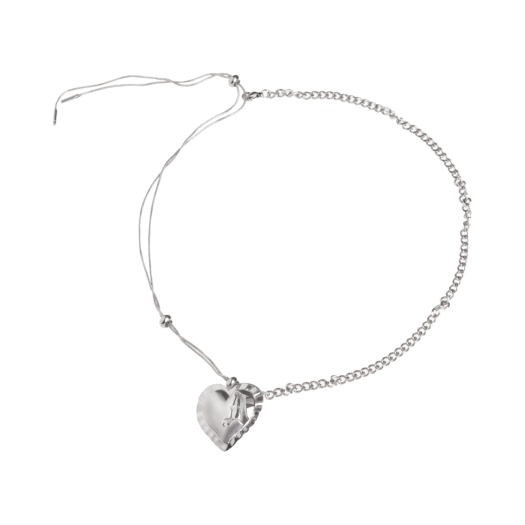 AJ024 Aloi Blackletter Heart Necklace Silver