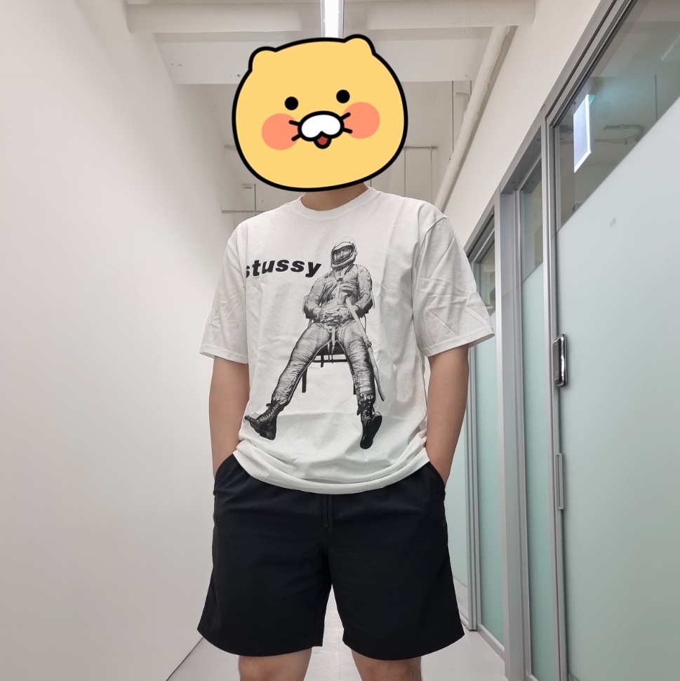 Stussy Astronaut T-Shirt White 착용 스타일