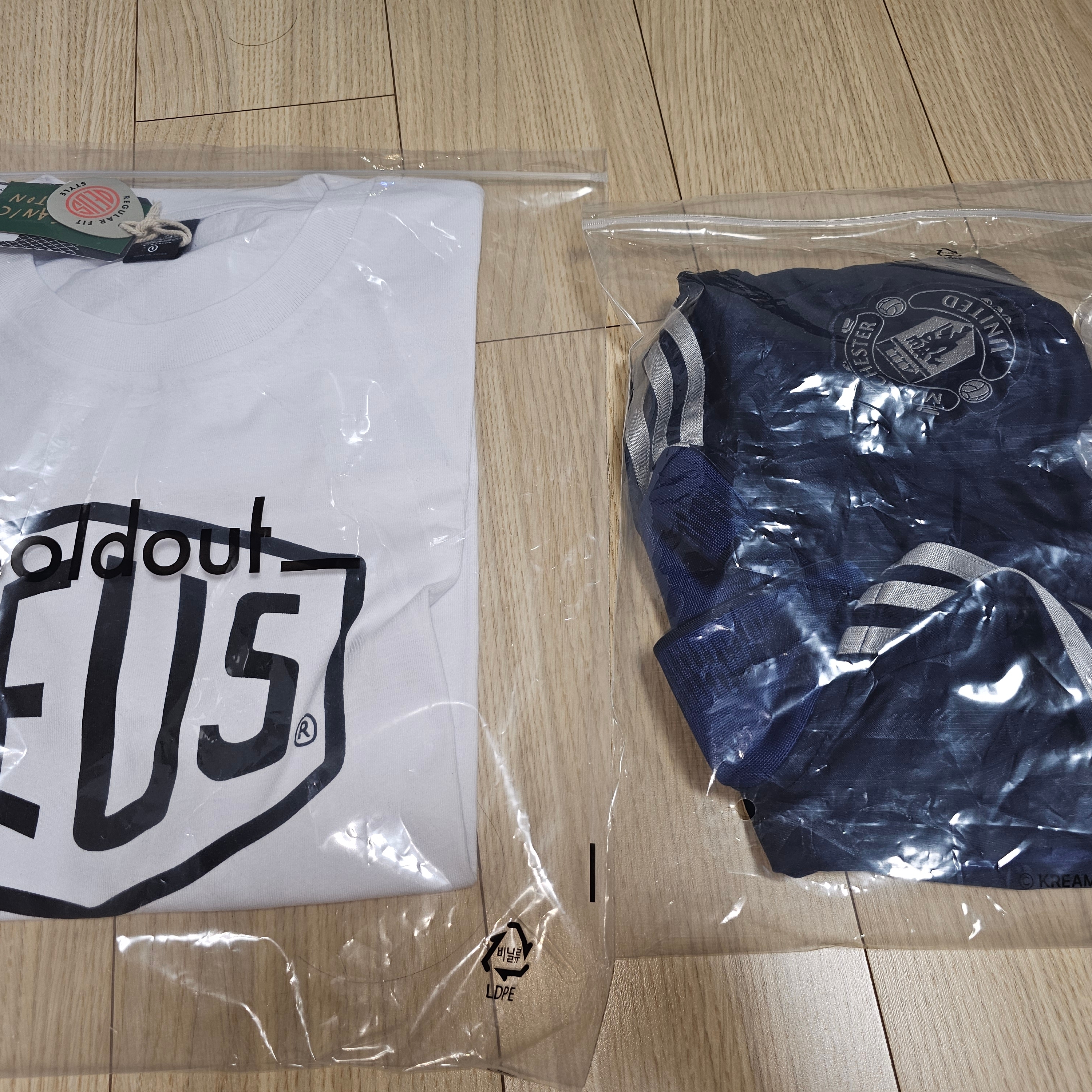 Adidas Manchester United 2024/25 Away Jersey Night Indigo - KR Sizing (Non Marking Ver.) 착용 스타일 - 1