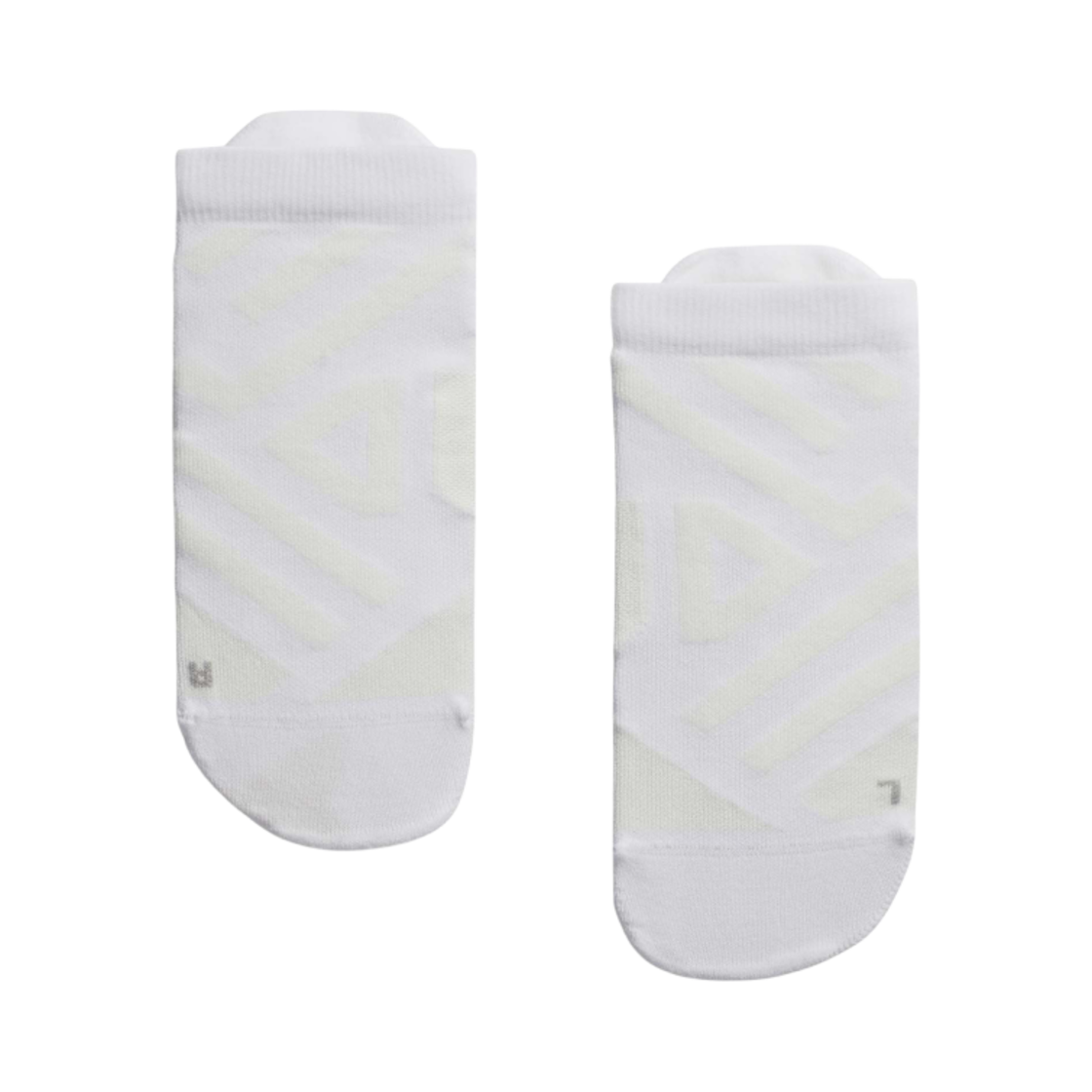 (W) 온 러닝 퍼포먼스 로우 삭스 화이트 아이보리((W) On Running Performance Low Socks White Ivory) - 1