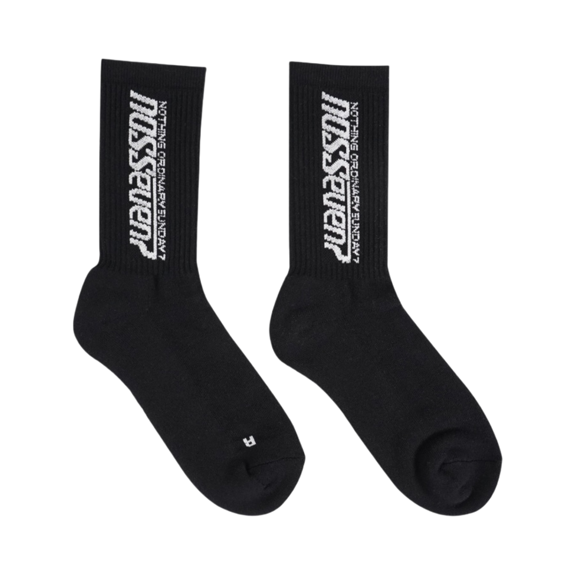 NOS7 레터링 양말 블랙(NOS7 Lettering Socks Black)