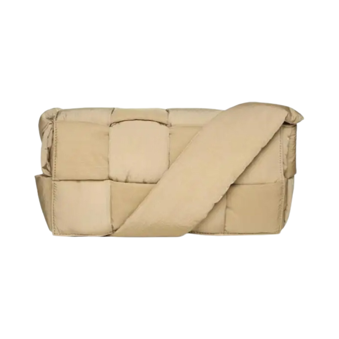 628951VBO818433 Bottega Veneta Padded Tech Cassette Sesame - 대표 이미지 #1