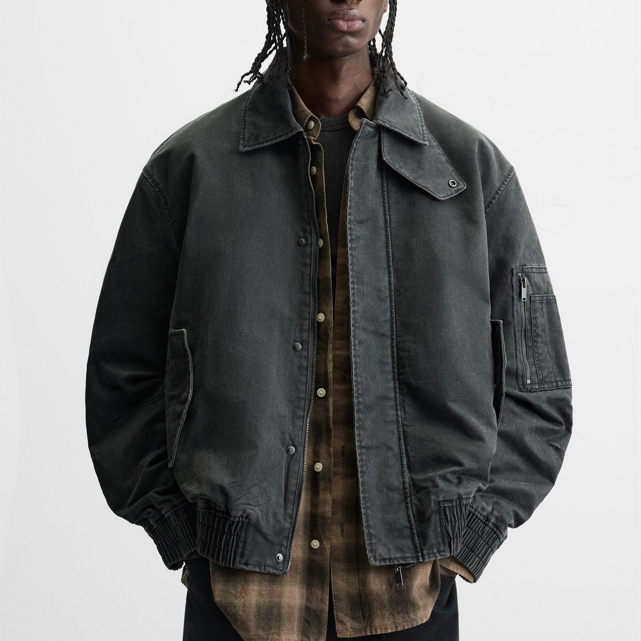 Zara Waxed Effect Washed Jacket Grey 착용 스타일