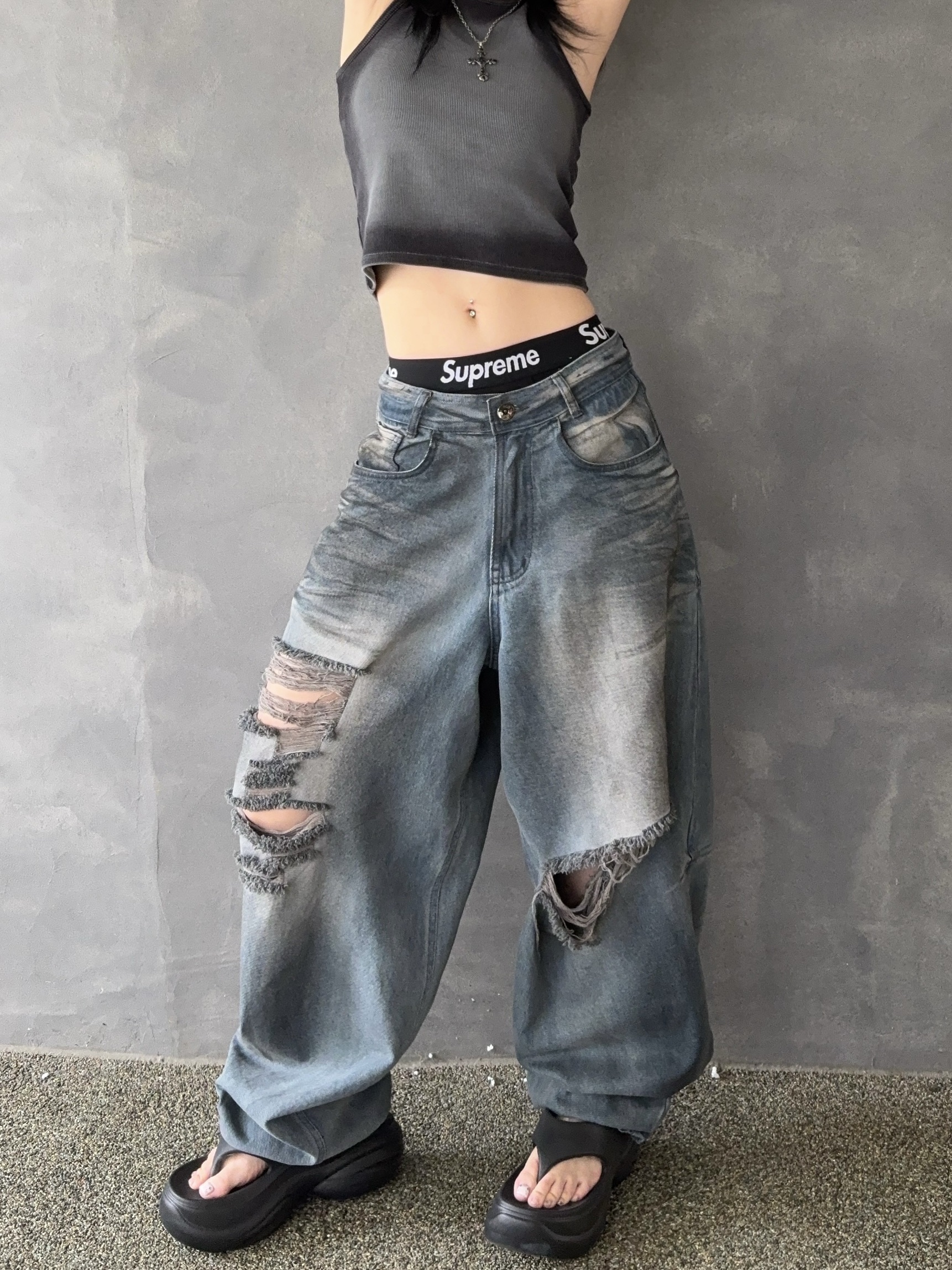 BLR Destroyed Oil Washed Wide Denim Pants Light Blue, Supreme Hanes Boxer Briefs Black (4 Pack) 착용 스타일