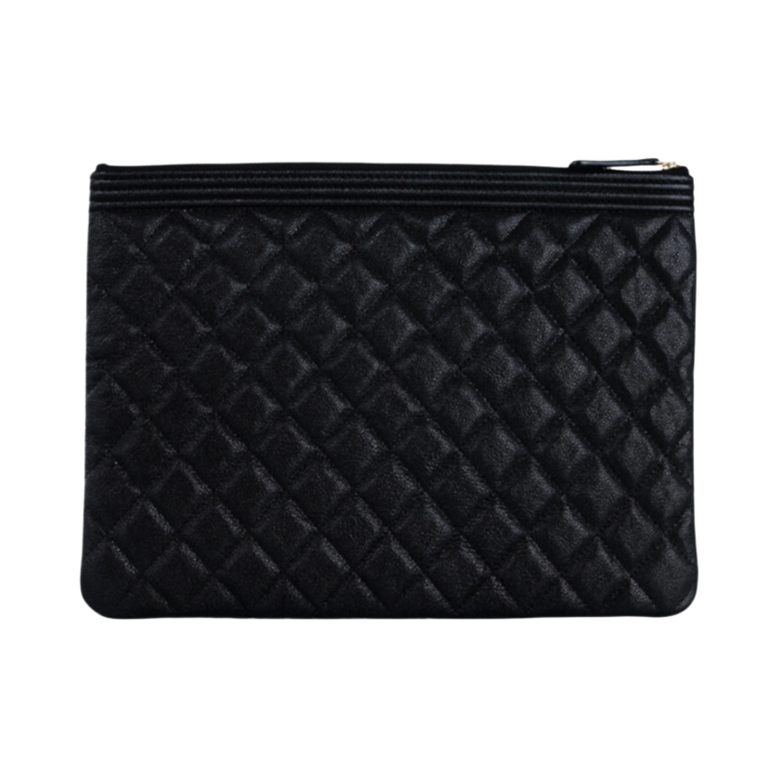 샤넬 보이 샤넬 미디움 클러치백 그레인드 카프스킨 & 골드 메탈 블랙(Chanel Medium Boy Chanel Pouch Grained Calfskin & Gold Black) - 3