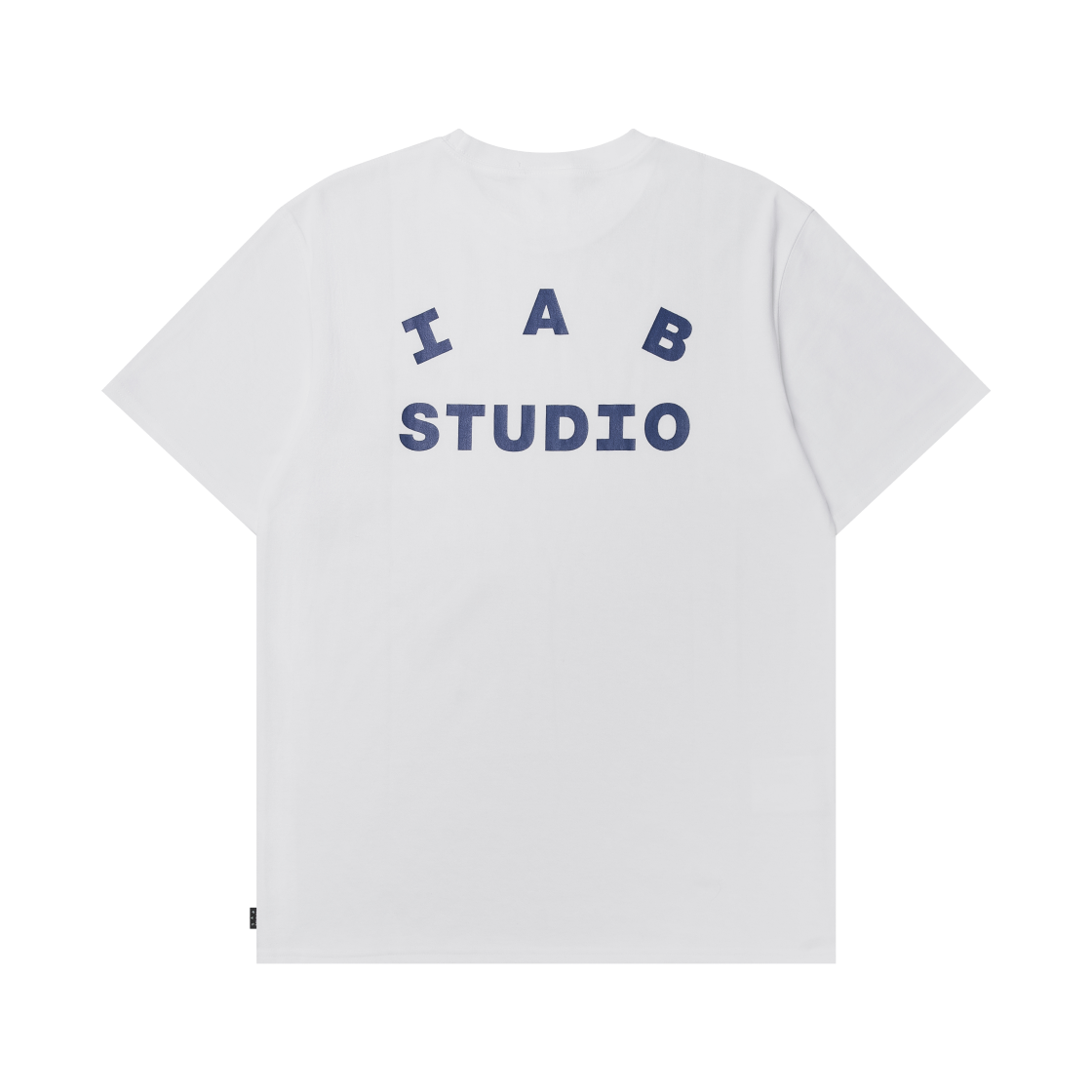 아이앱 스튜디오 티셔츠 화이트(IAB Studio T-Shirt White)