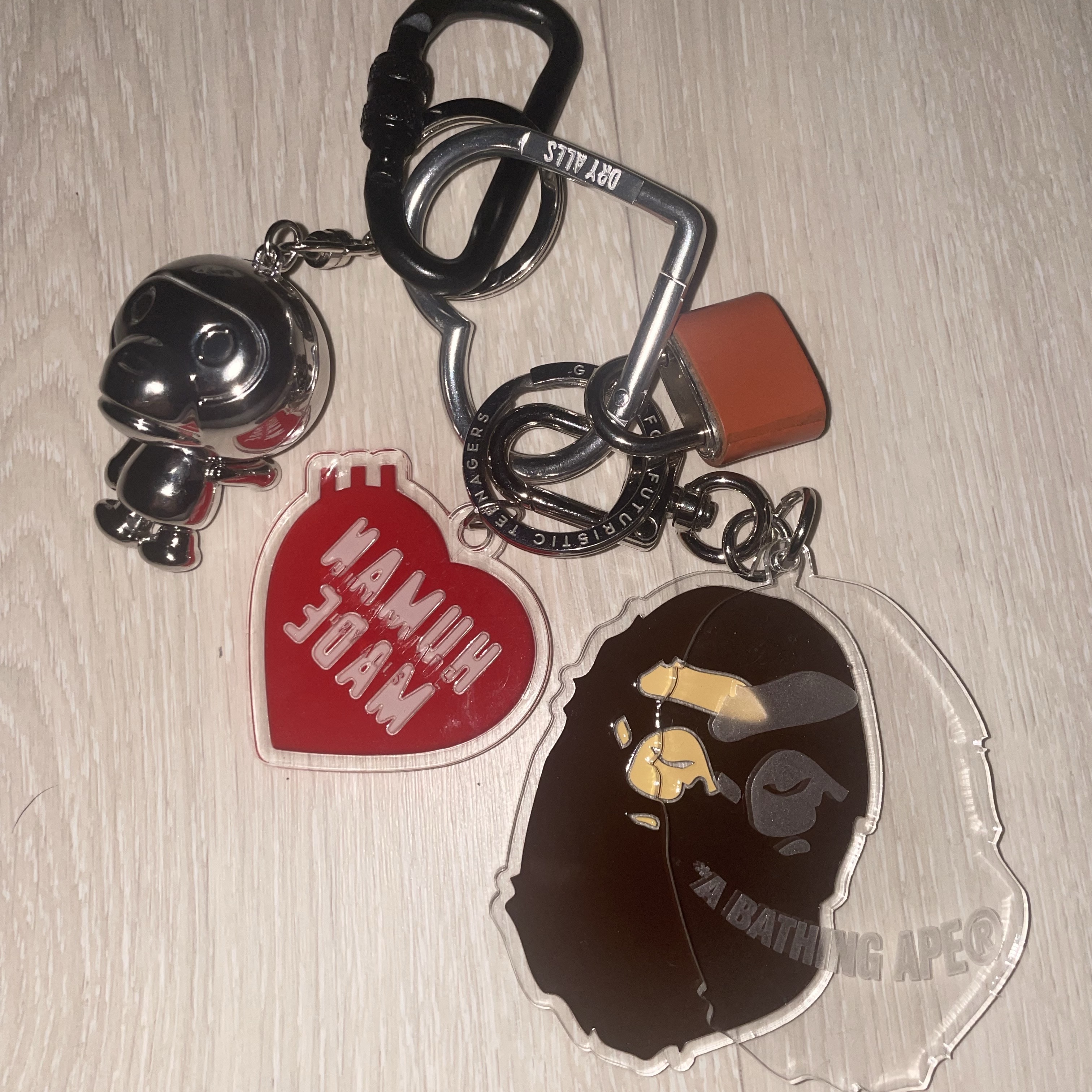 Human Made Heart Keyring Red, BAPE Baby Milo Keychain Silver 착용 스타일
