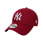 New Era Adjustable 9Forty New York Yankees Essential Cap Burgundy