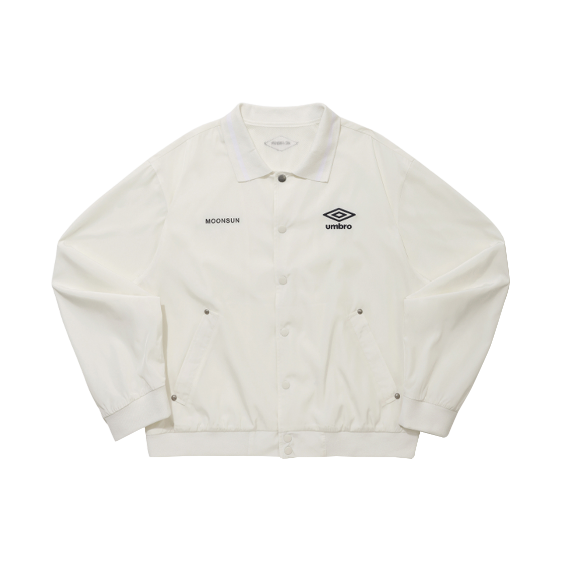 UQ223CJK41-IVY0 Umbro x Moonsun Lightweight Anthem Jacket Ivory