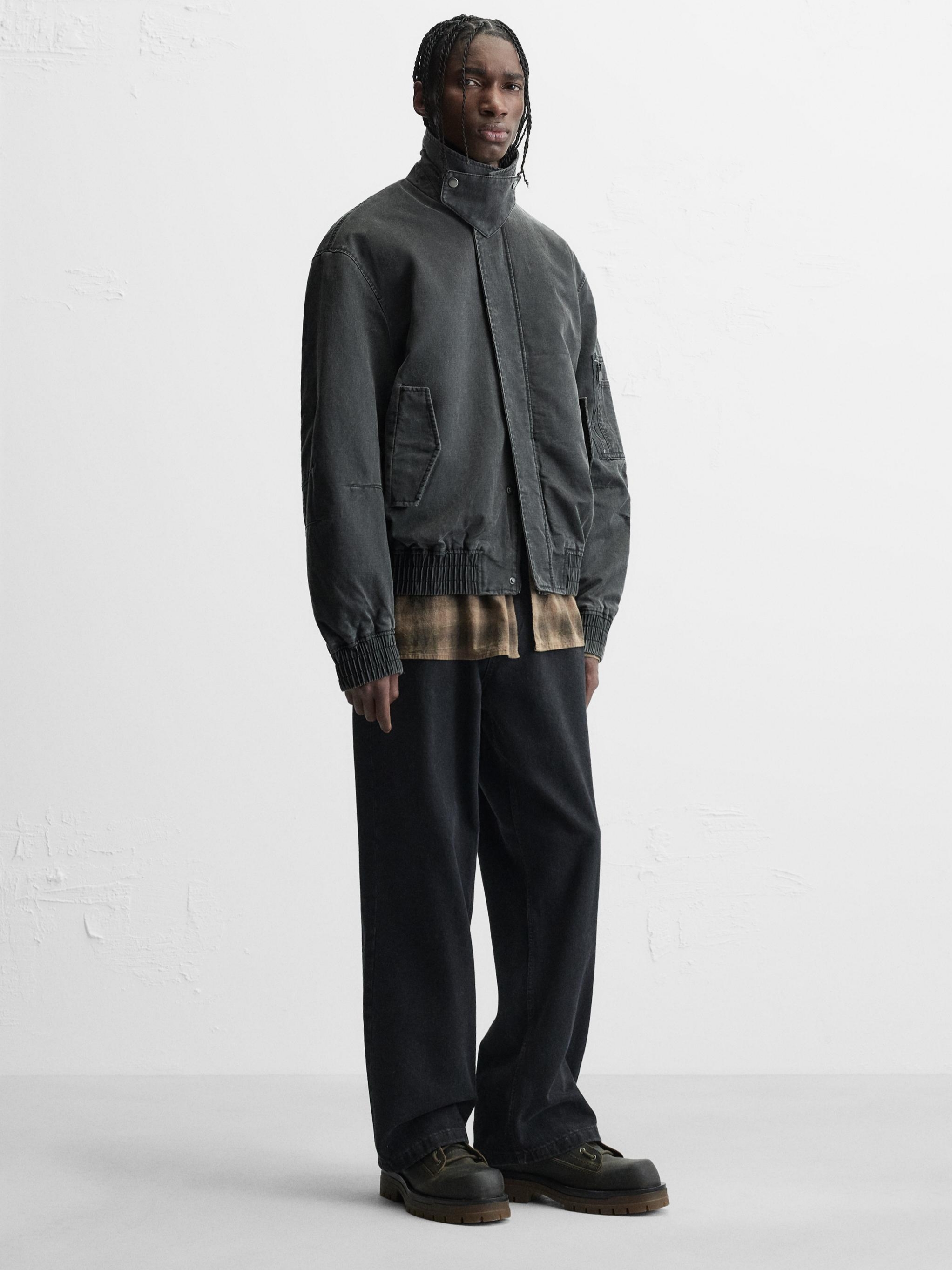 Zara Waxed Effect Washed Jacket Grey 착용 스타일