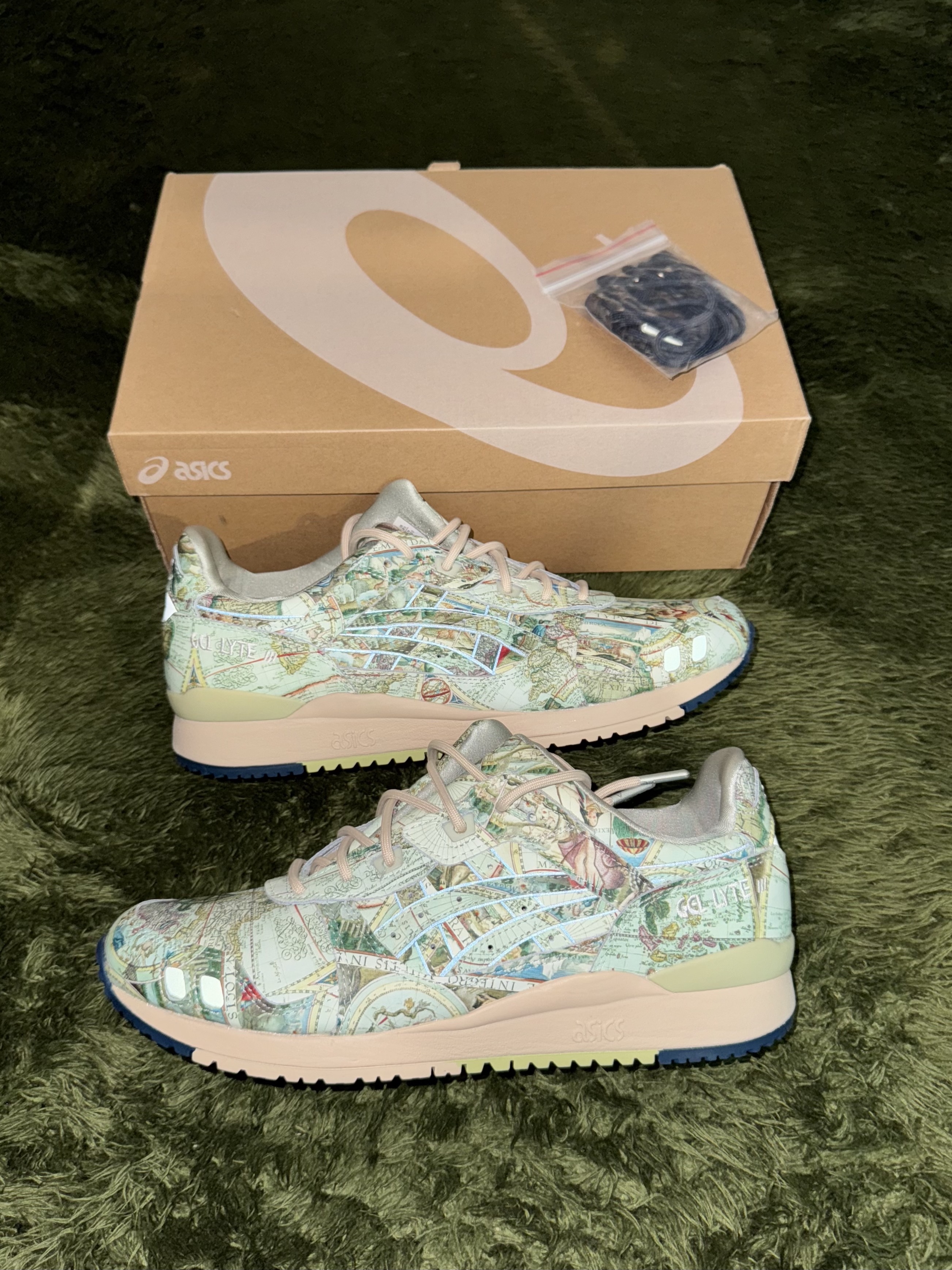 Asics x Atmos Gel-Lyte III Ice Green Midnight Blue 착용 스타일 - 1