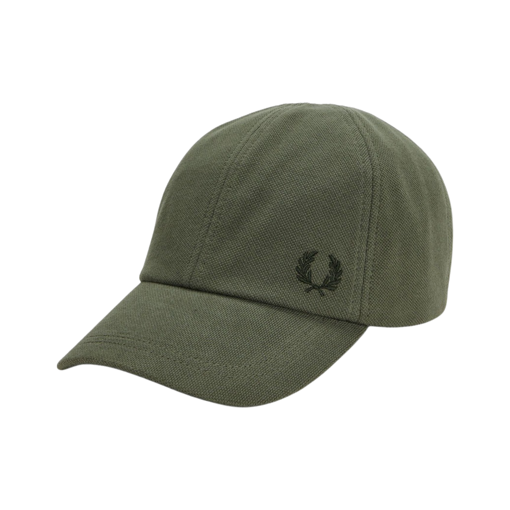 CFPU2436726-W49 Fred Perry Pique Classic Cap Laurel Wreath Green/Night Green