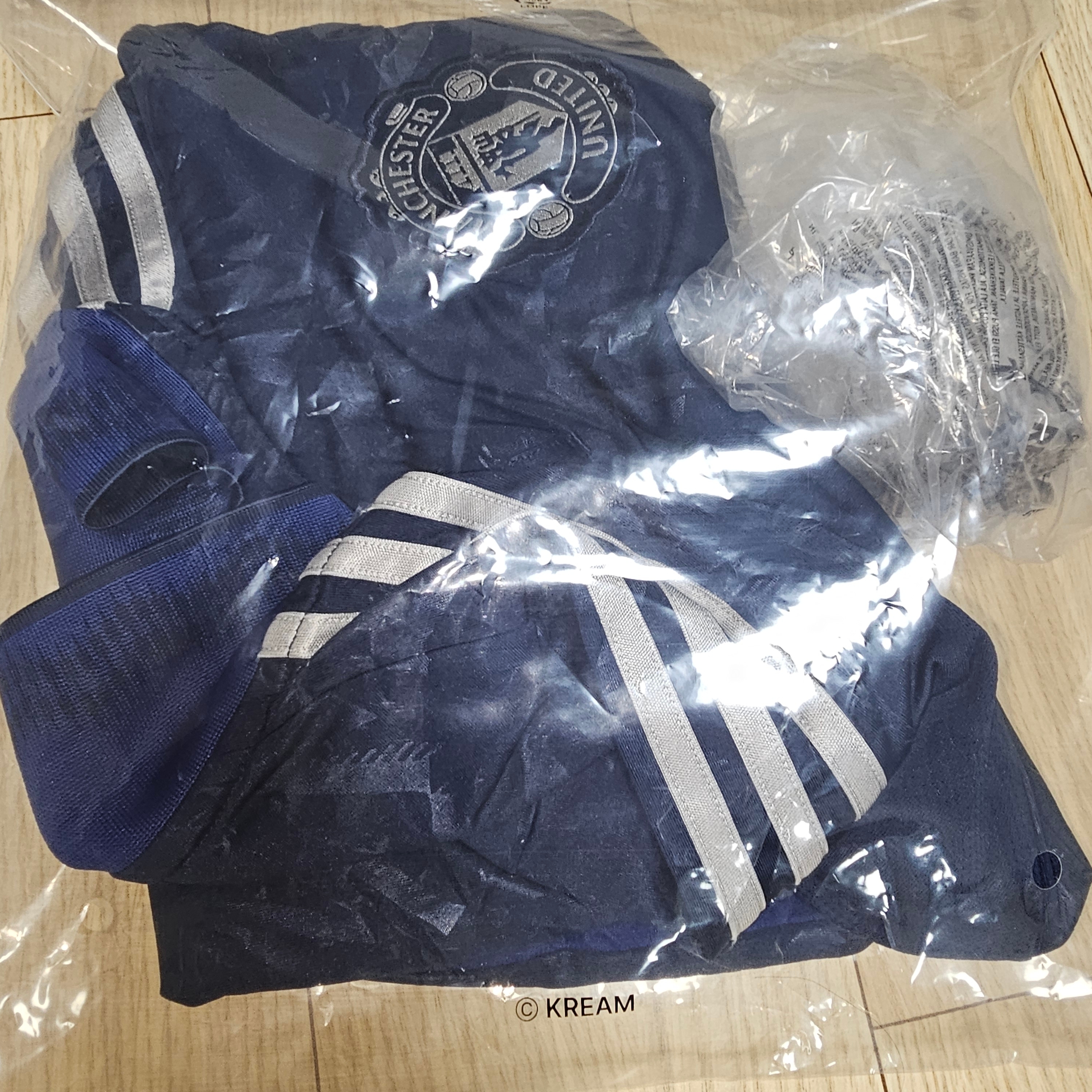 Adidas Manchester United 2024/25 Away Jersey Night Indigo - KR Sizing (Non Marking Ver.) 착용 스타일 - 2