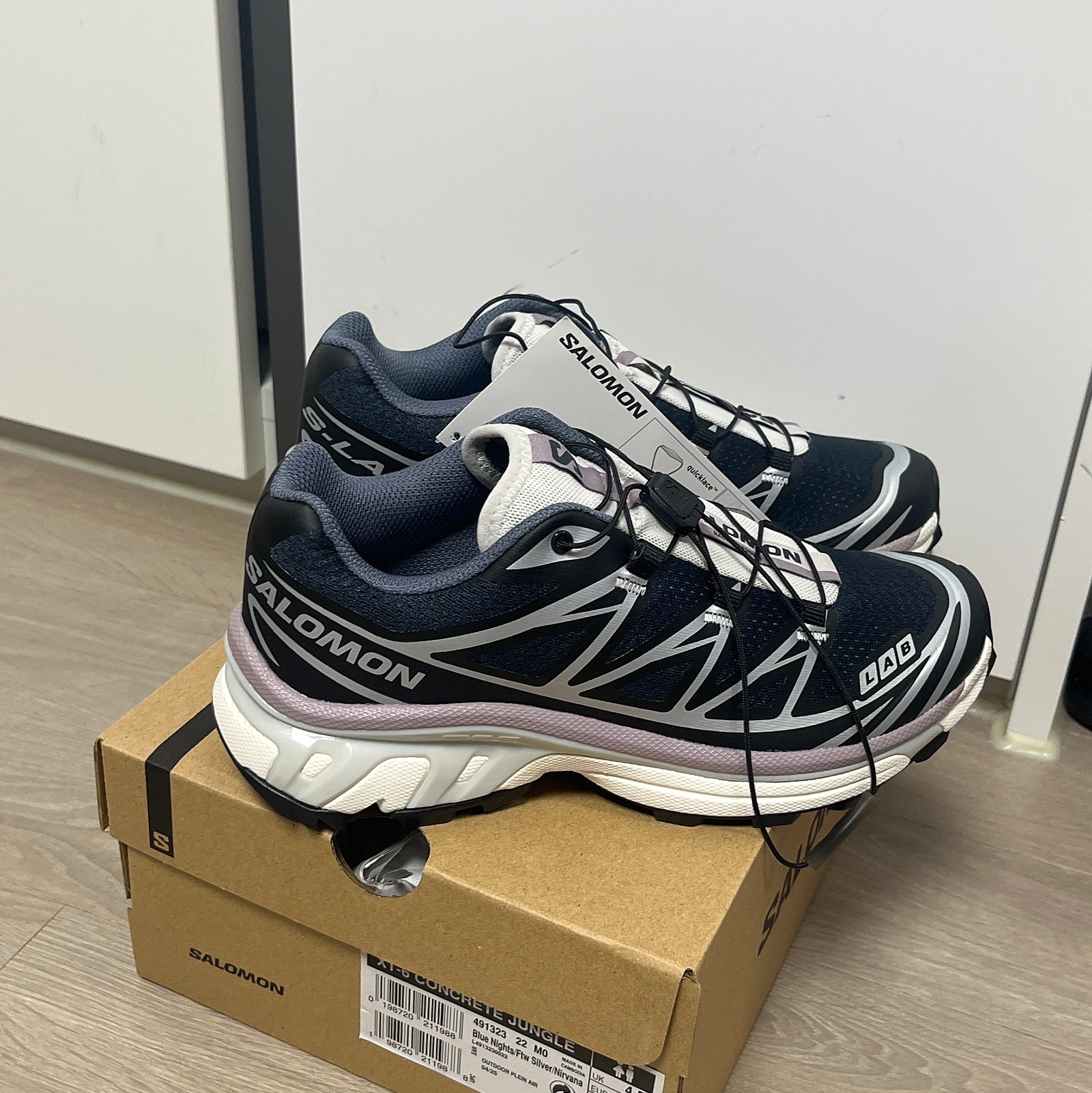 Salomon XT-6 Concrete Jungle 착용 스타일