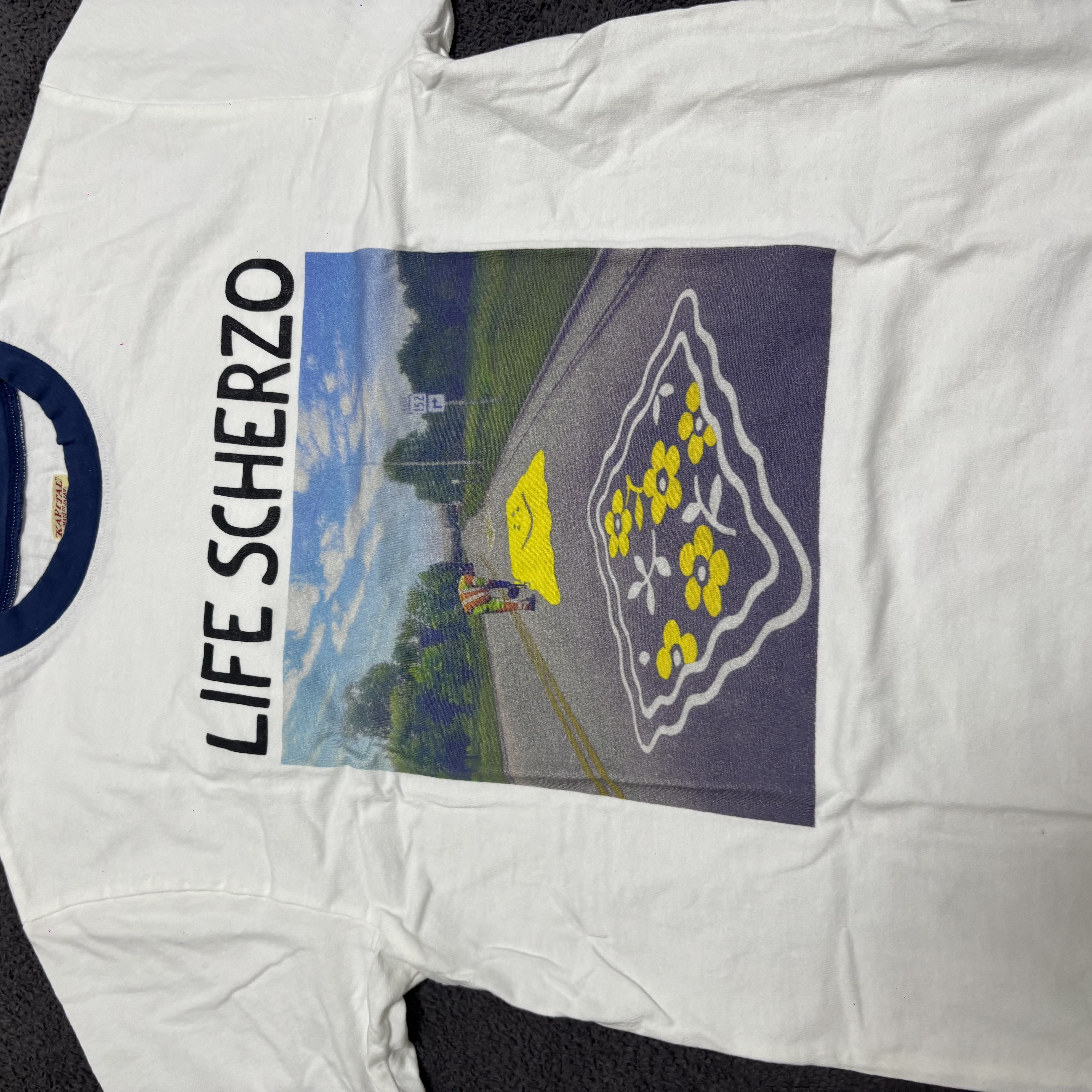 Kapital 20 Tenjiku Ringer Life Scherzo Road Sign Painter Pt T-Shirt White 착용 스타일