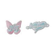 NewJeans Get Up Coller Heart Logo Wappen Reverse Sticon (Set of 2)