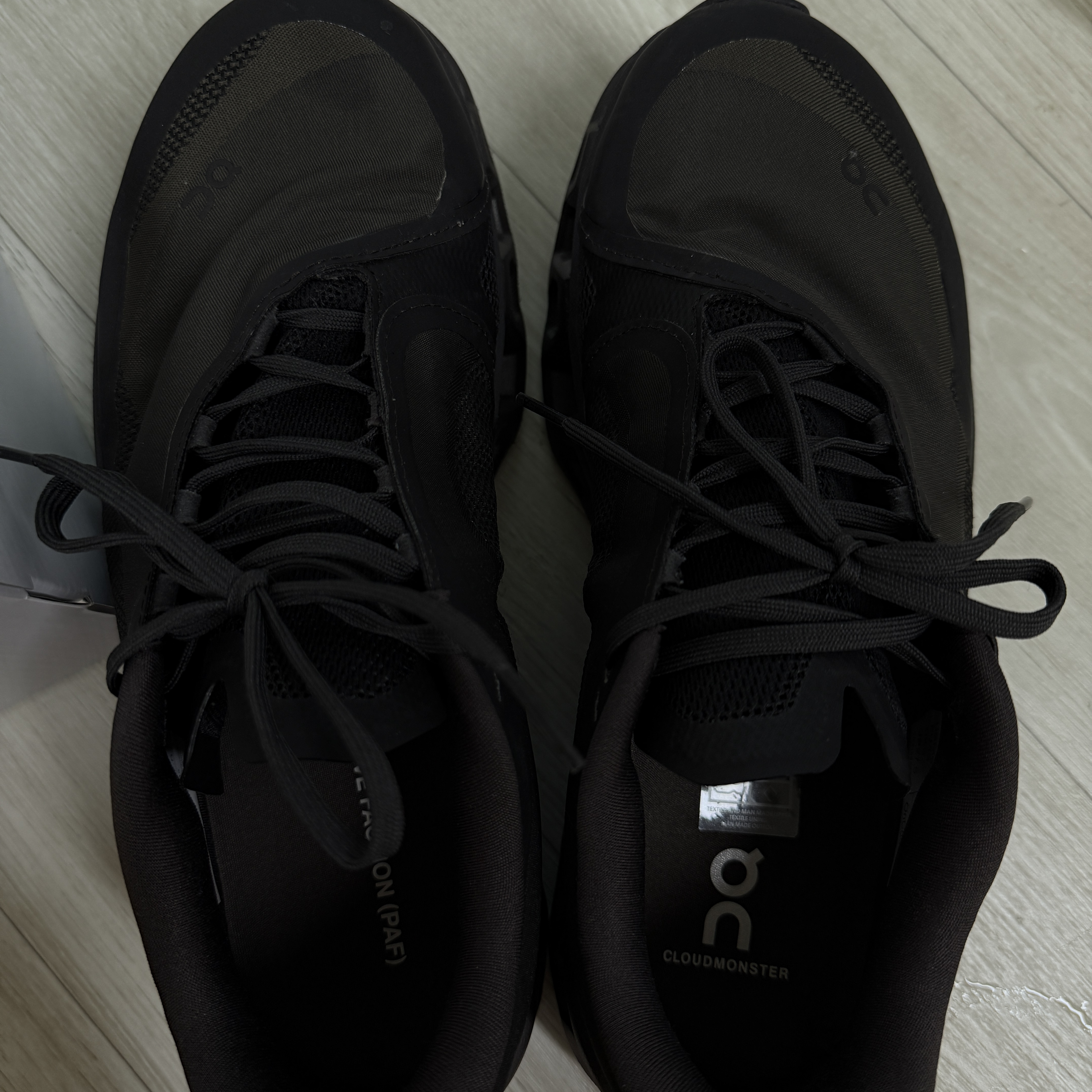 On Running x Post Archive Faction (Paf) Cloudmonster 2 Thorn Brown 착용 스타일