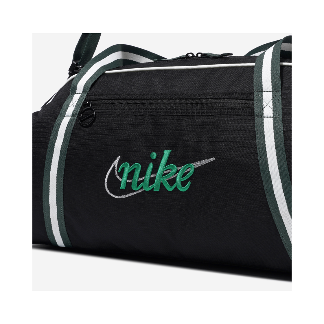 ★人気★ Nike Gym Club Training Bag 24L Black Vintage Green 나이키 짐 클럽 트레이닝 백 24L 블랙 빈티지 그린 | Nike | KREAM