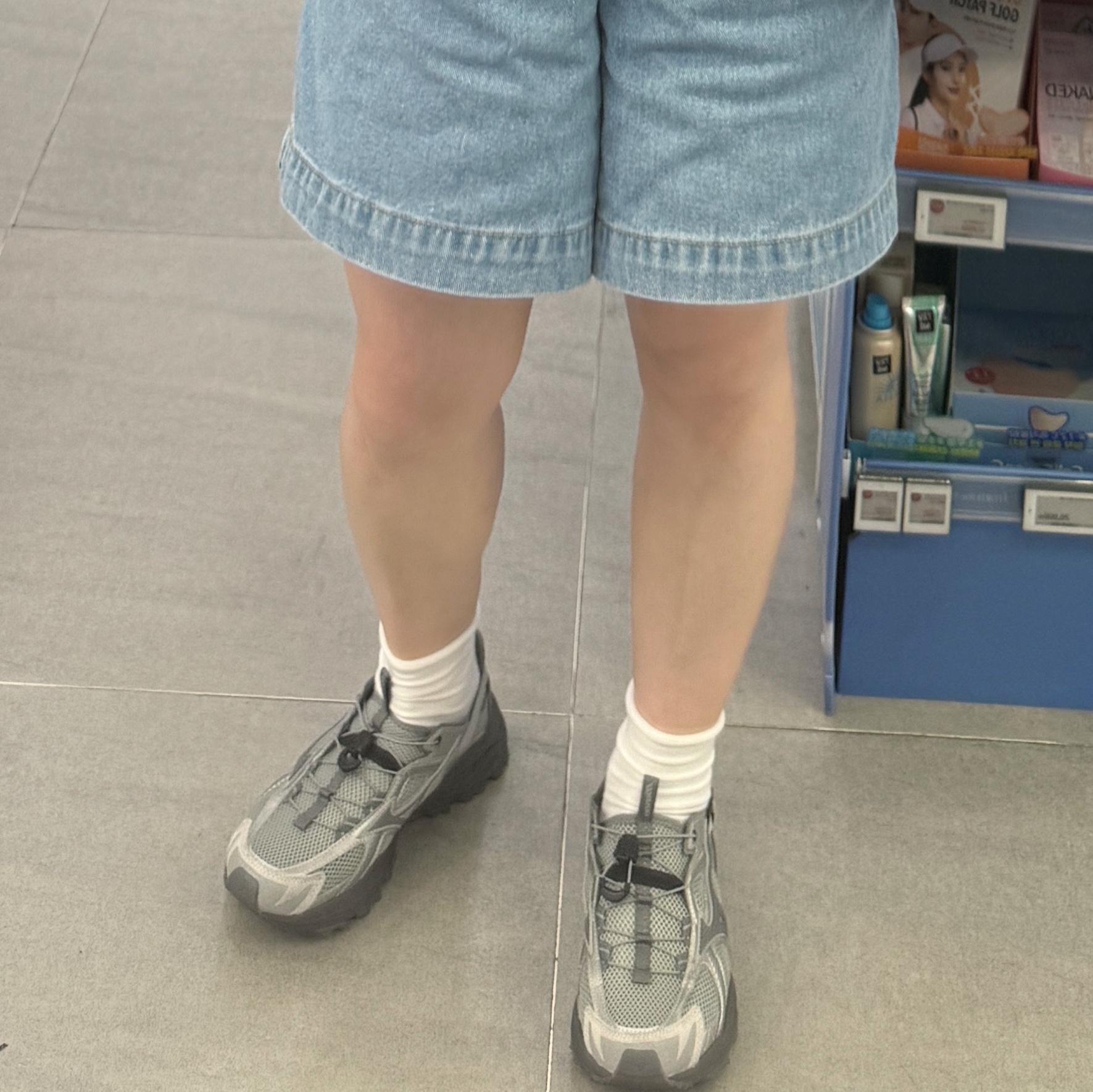 Mizuno Racer Trail SE Silver Grey 착용 스타일