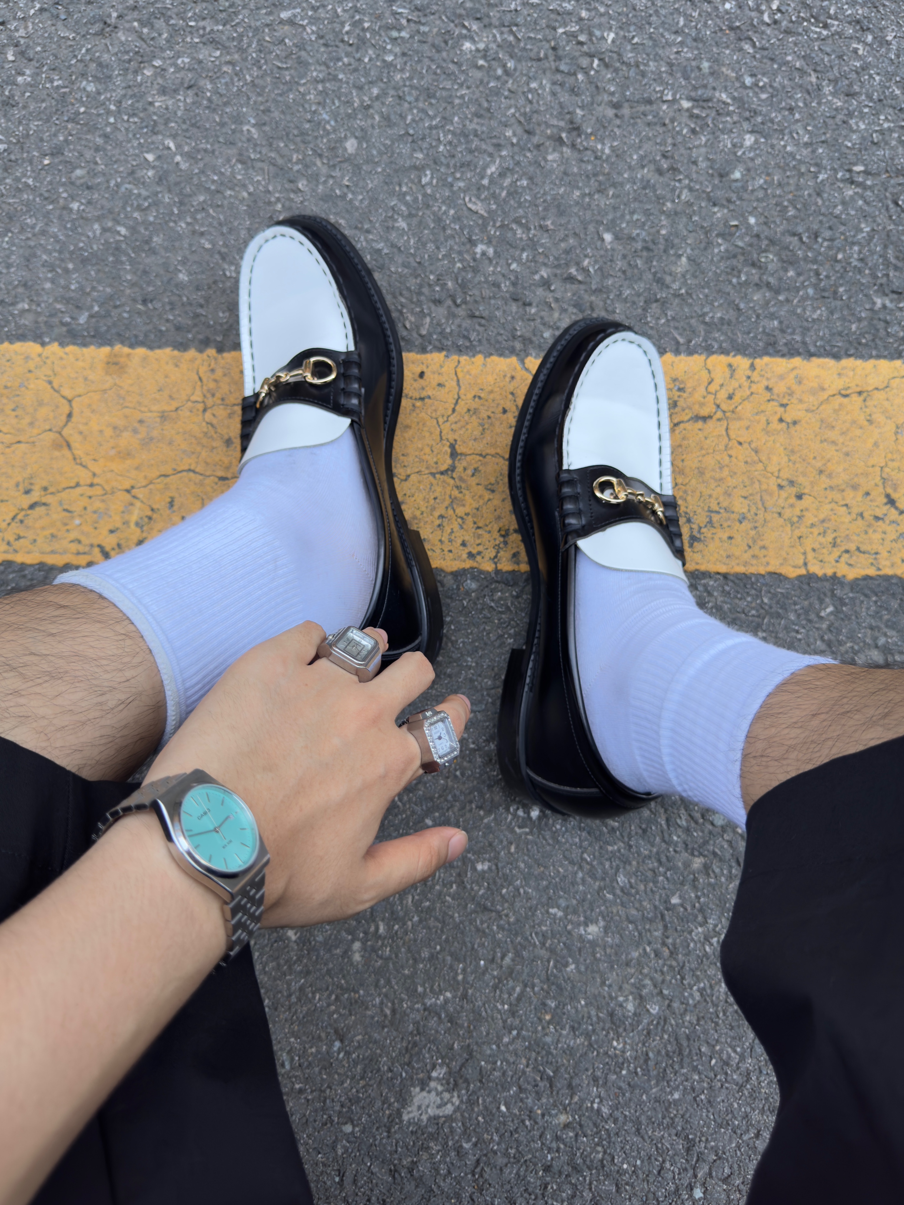 Casio MTP-B145D-2A1V, Puma x Skepta Forever Mid Boots Flat Dark Gray Puma Silver 착용 스타일 - 2