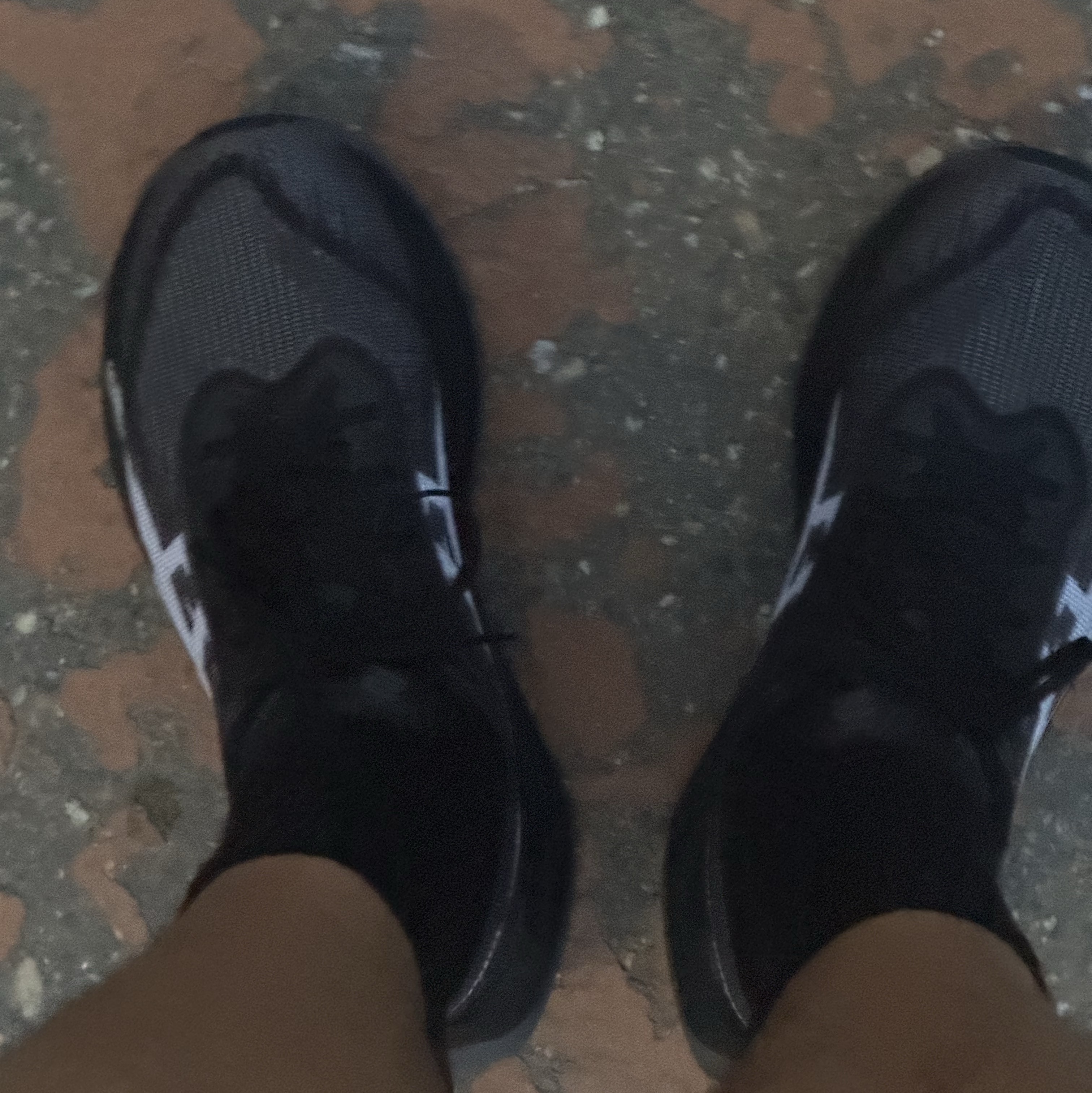 Asics Superblast 2 Black White 착용 스타일